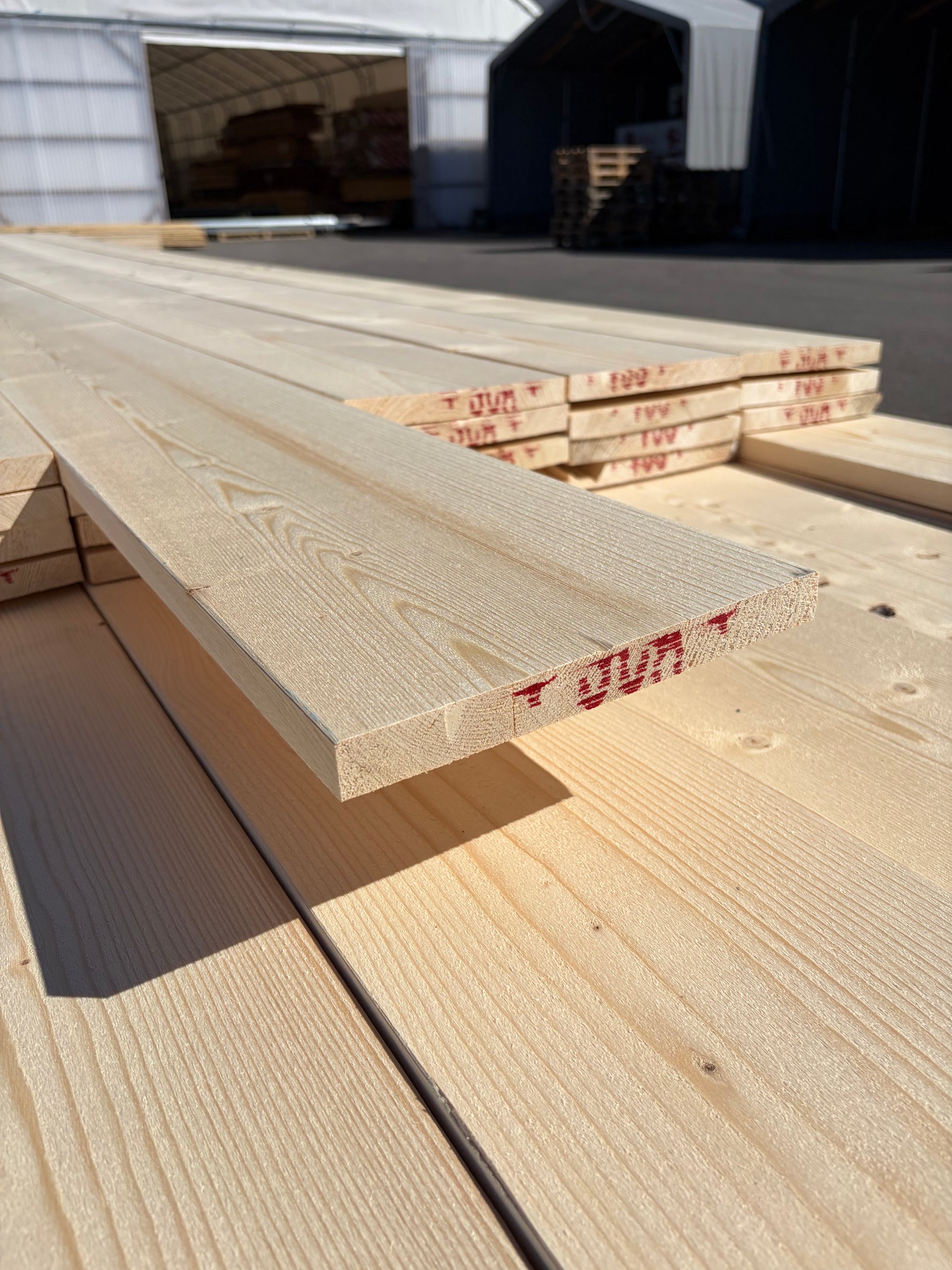 Paket Finsågade Brädor 22x195mm, 130st (4.2–5.4m) Andra Sortering