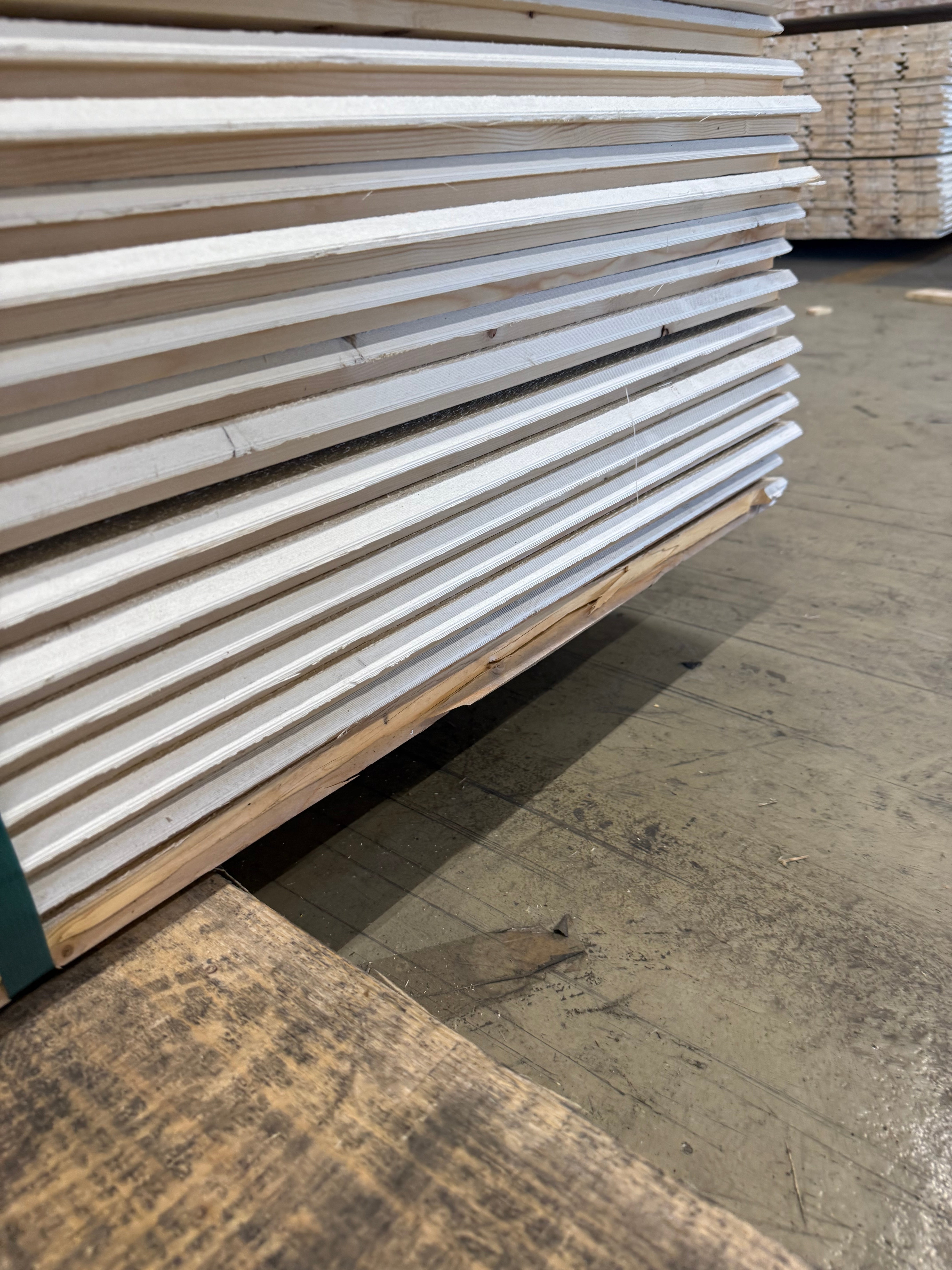 Ytterpanel Dubbelfas Halvspont 22x120mm