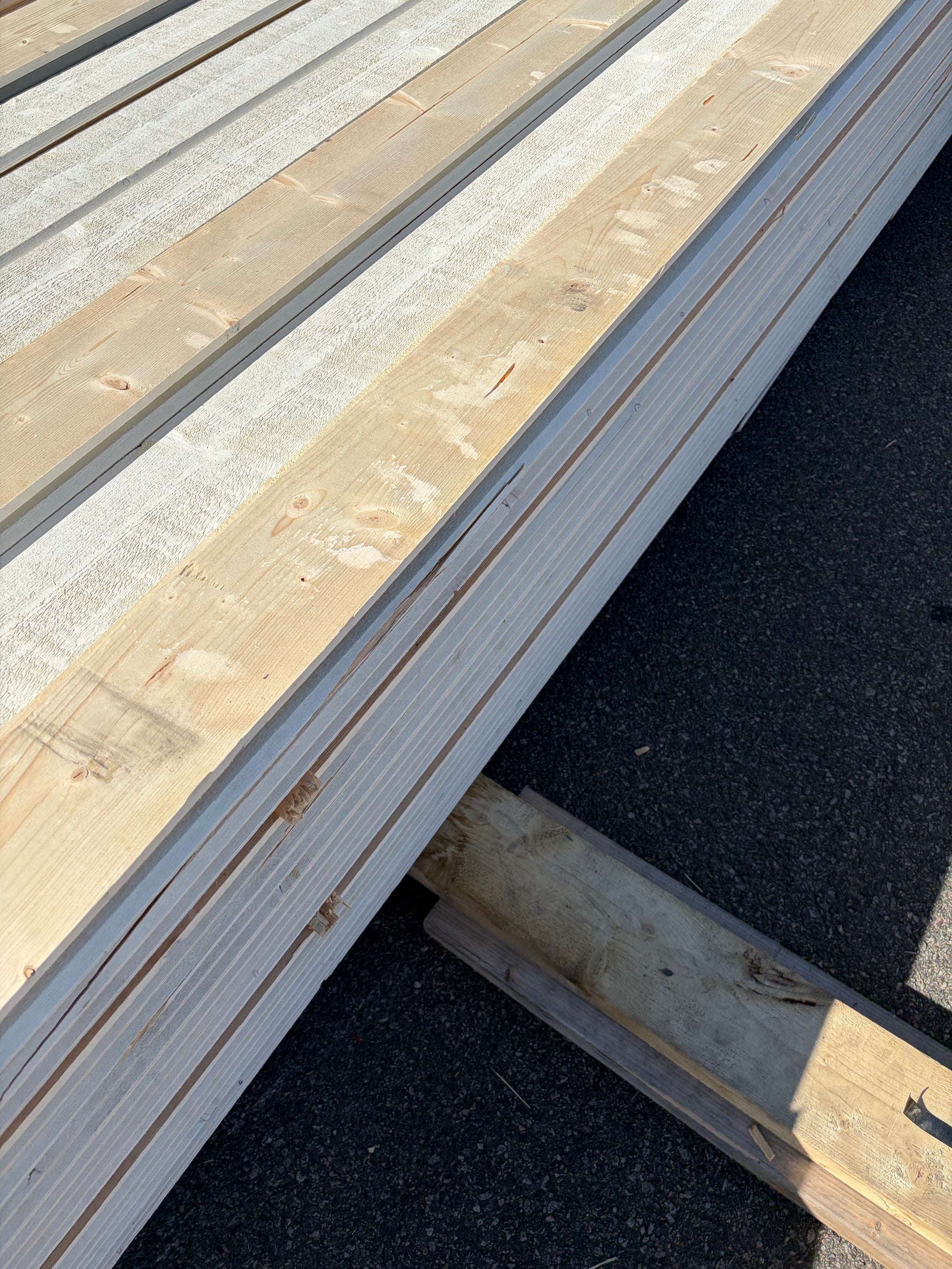 Paket Ytterpanel Dubbelfas Halvspont 22x145mm, 163st 4.20m Grundmålad
