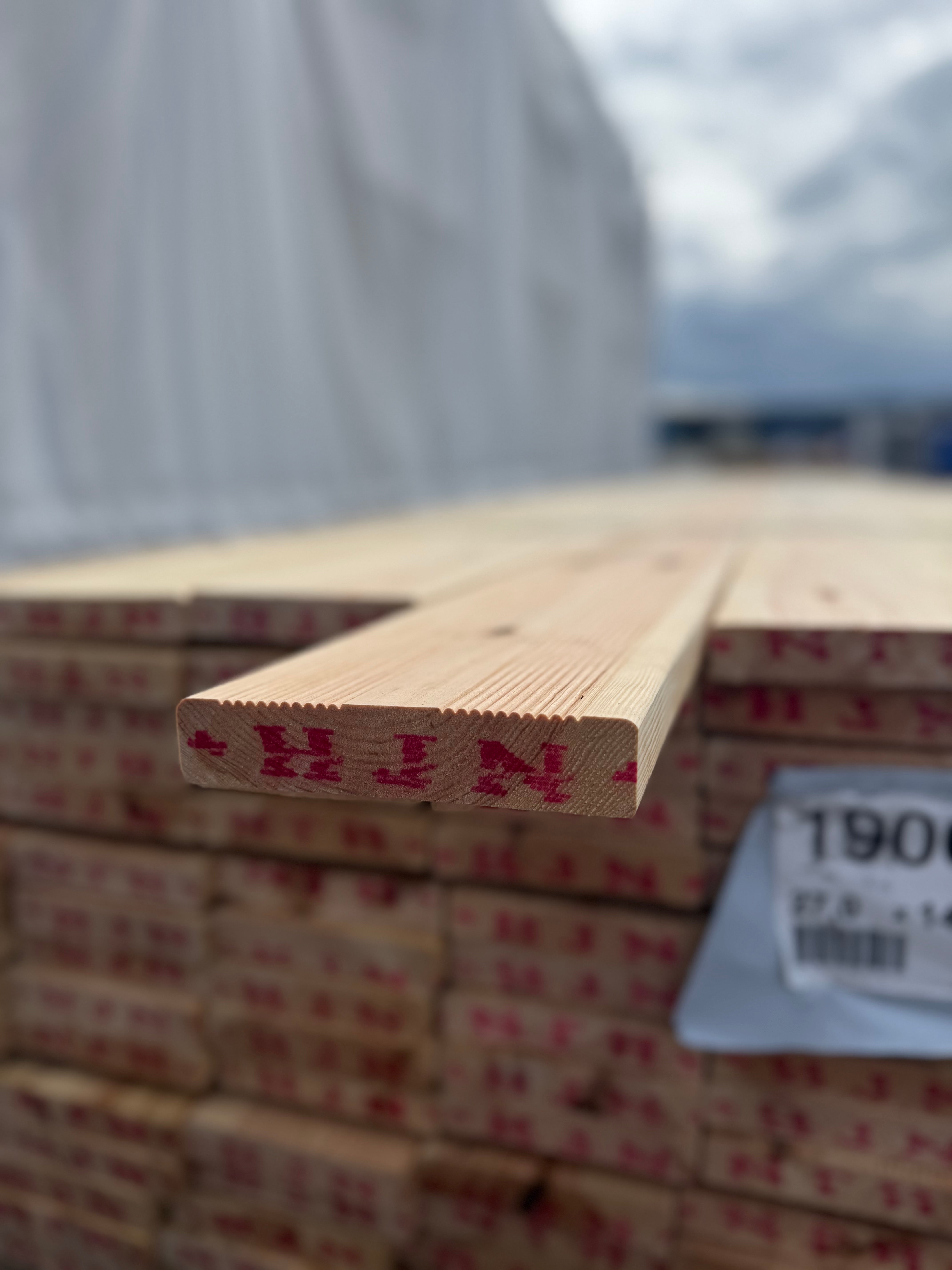 Paket rillad Trall 27x145mm- 3.60m 196st Furu