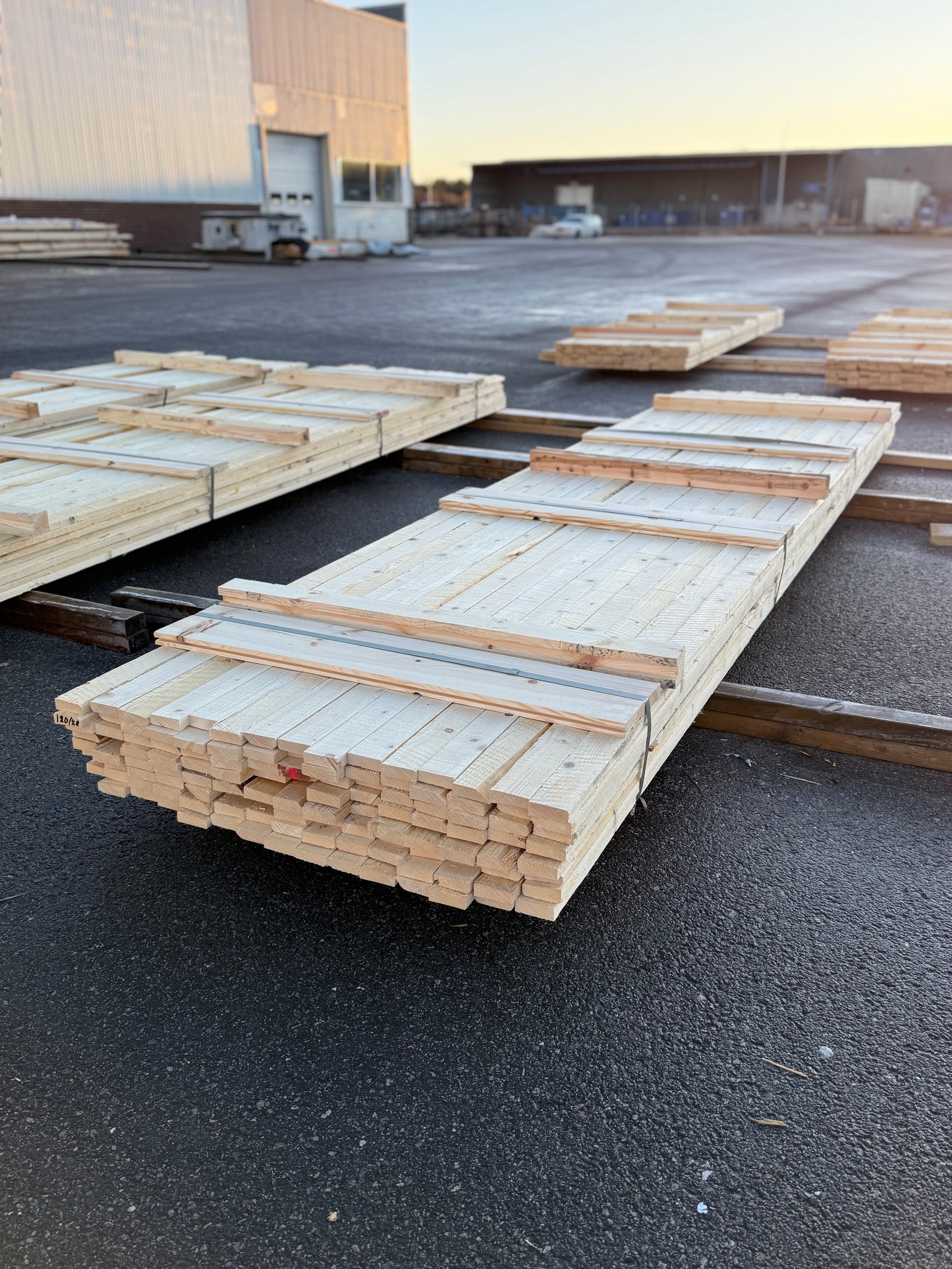 Paket Brädor 19x63mm – 120 st (4,20 m, gran, ohyvlad/råsågad) - Spirec