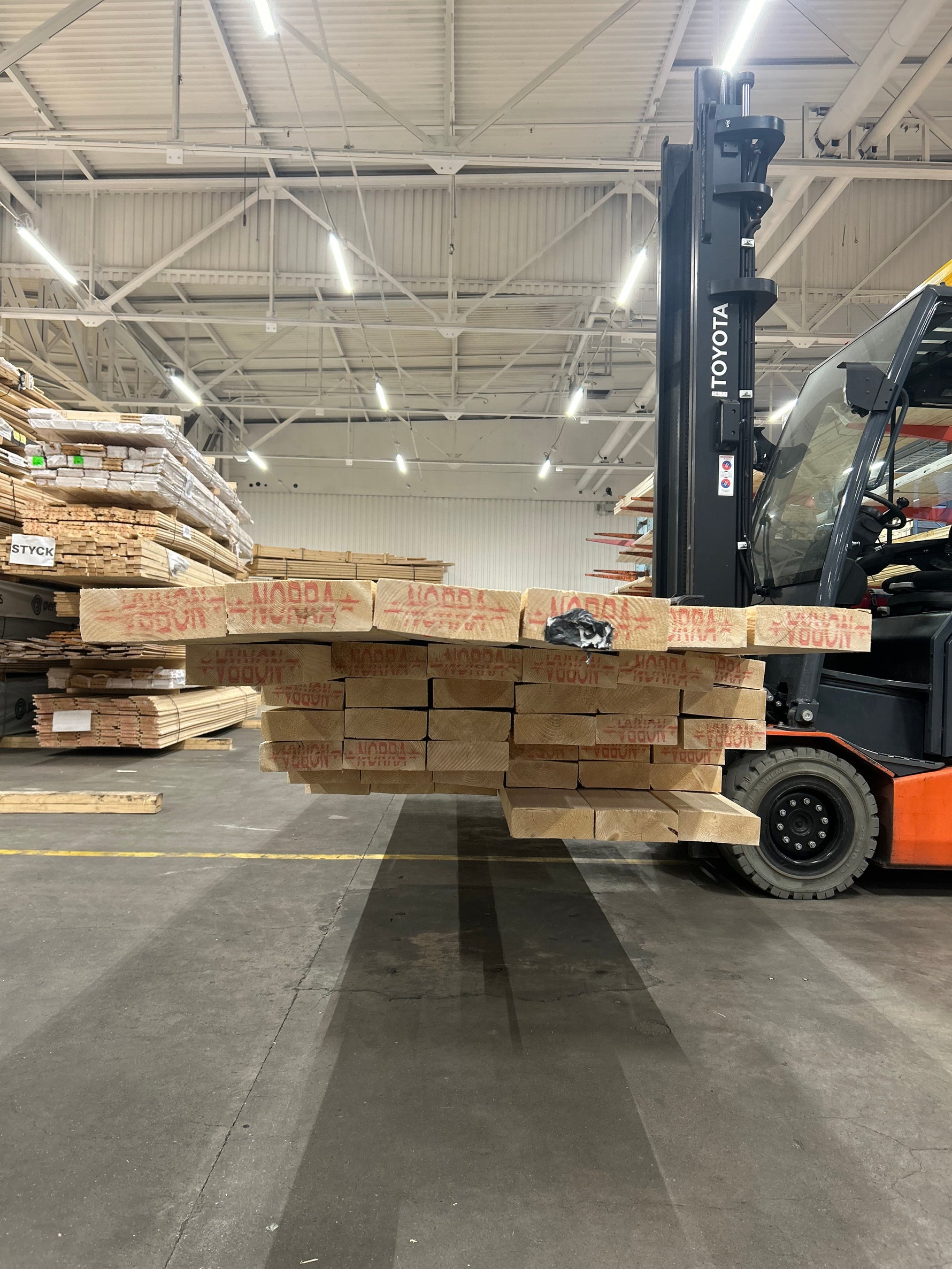 Paket Ohyvlade Reglar 63x175mm, 42st 3,6–5,1m - Spirec