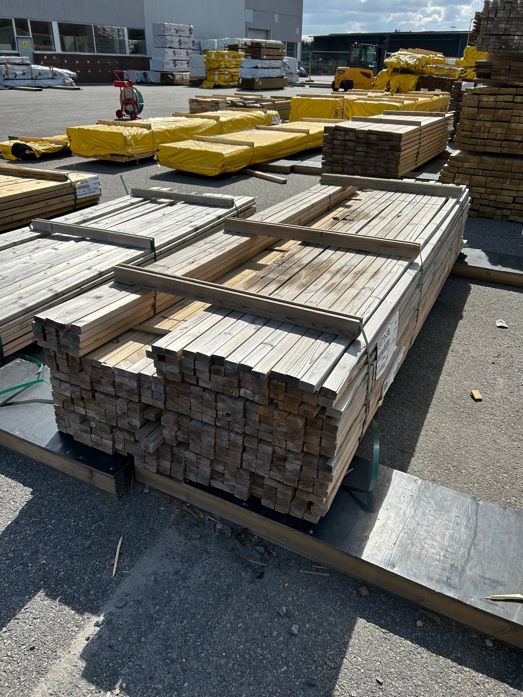 Paket Tryckimpregnerad Staketläkt 28×45 mm – 328 st