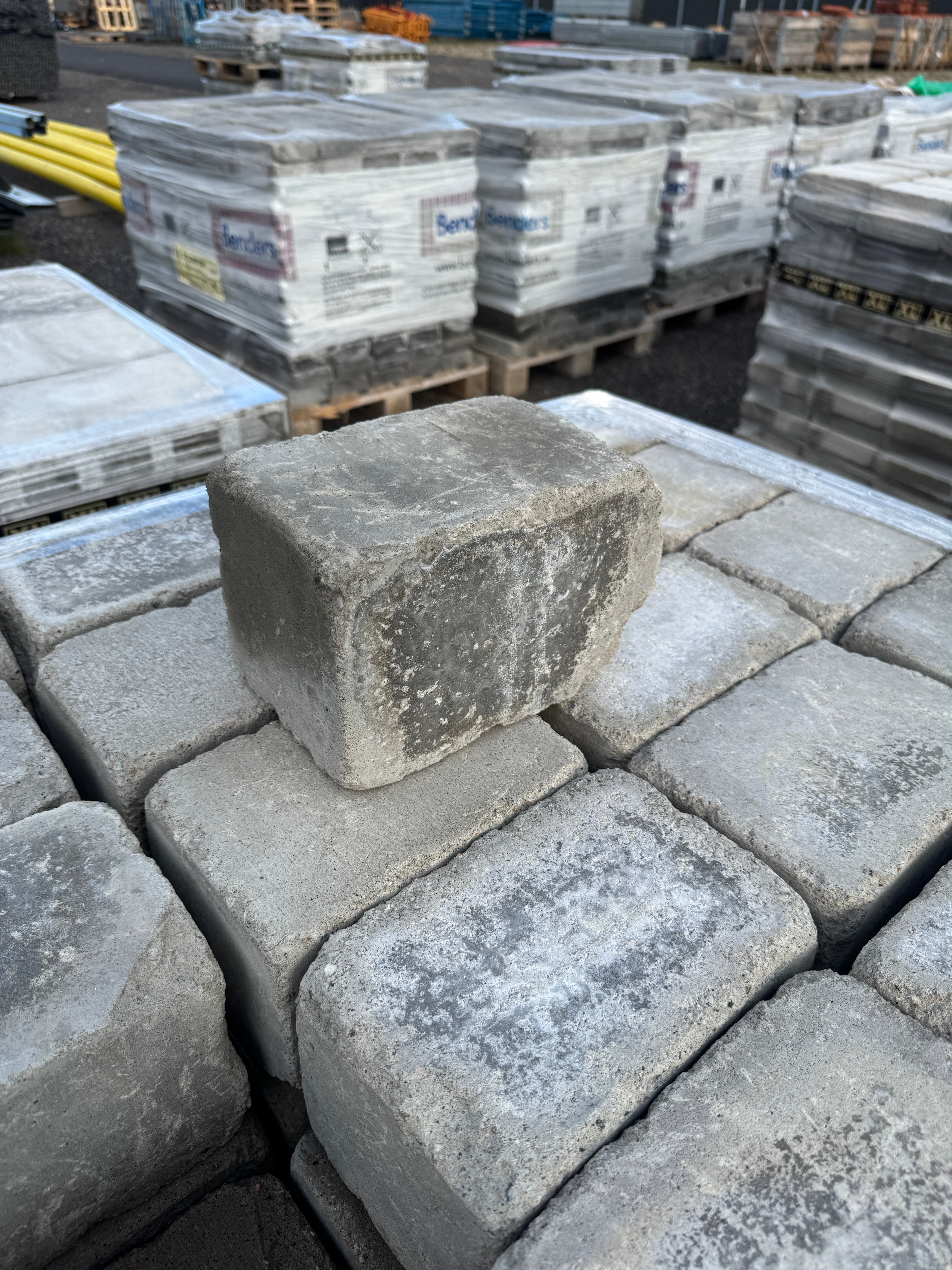 Mursten Labyrint Antik Mini 210x140x140mm Grå – 165 st