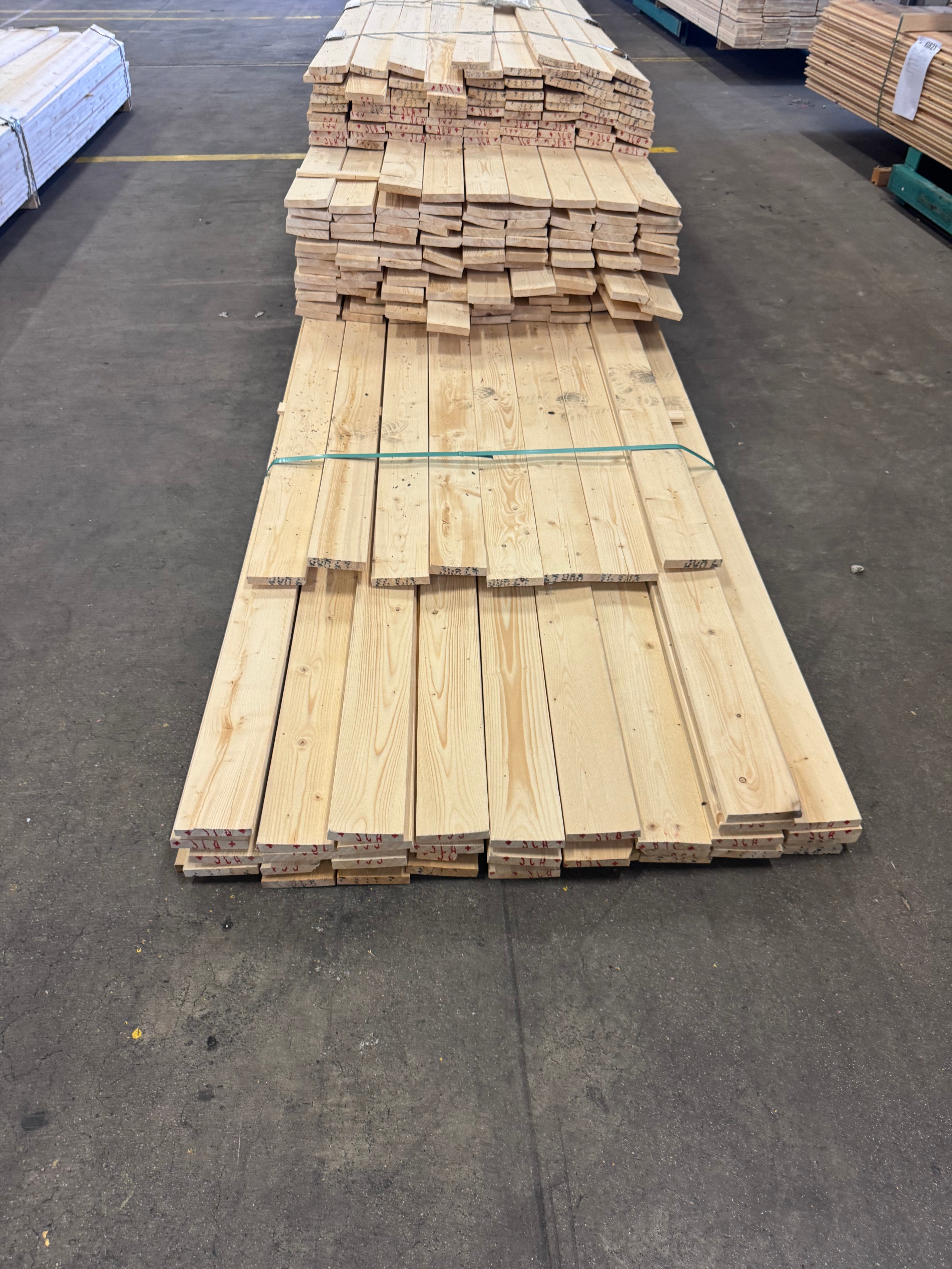 Paket Finsågad 22x120 B-sortering