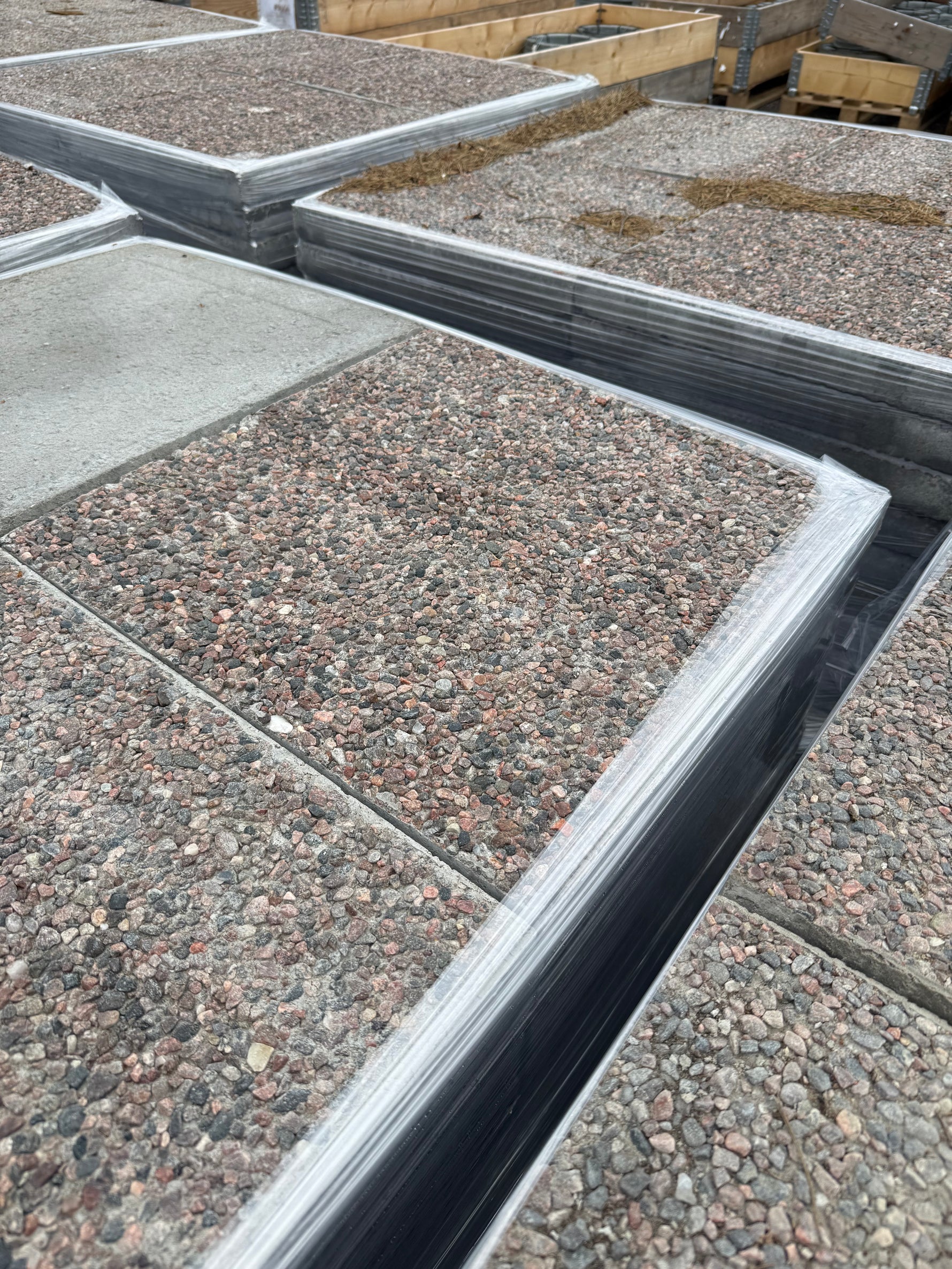 Frilagda Plattor 500x500x50mm – Natursingel (Säljs per styck)