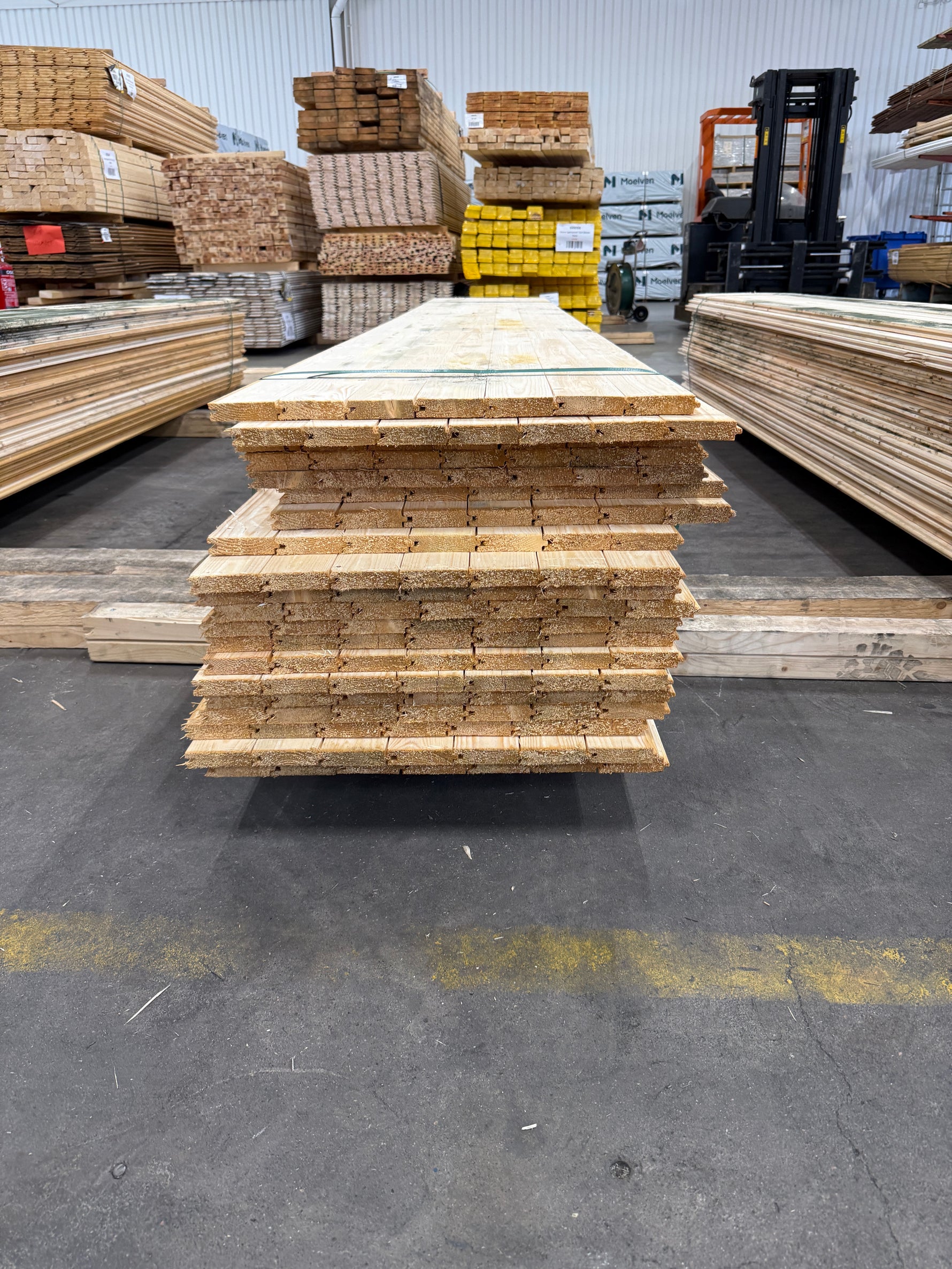 Parti Råspontluckor 20x540x3600mm 20st (Fuktskadad)