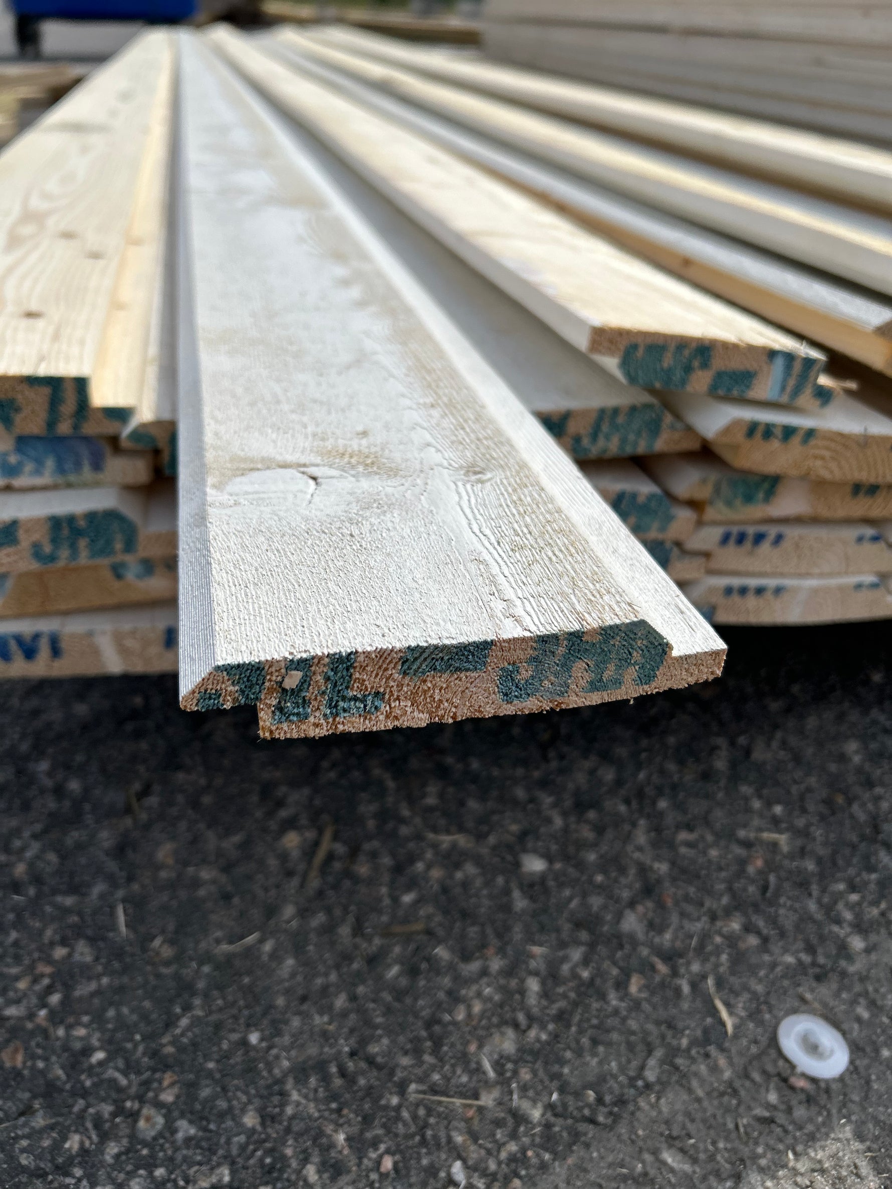 Paket Dubbelfas Halvspont 22x120mm 4,80m 42st Grundmålad