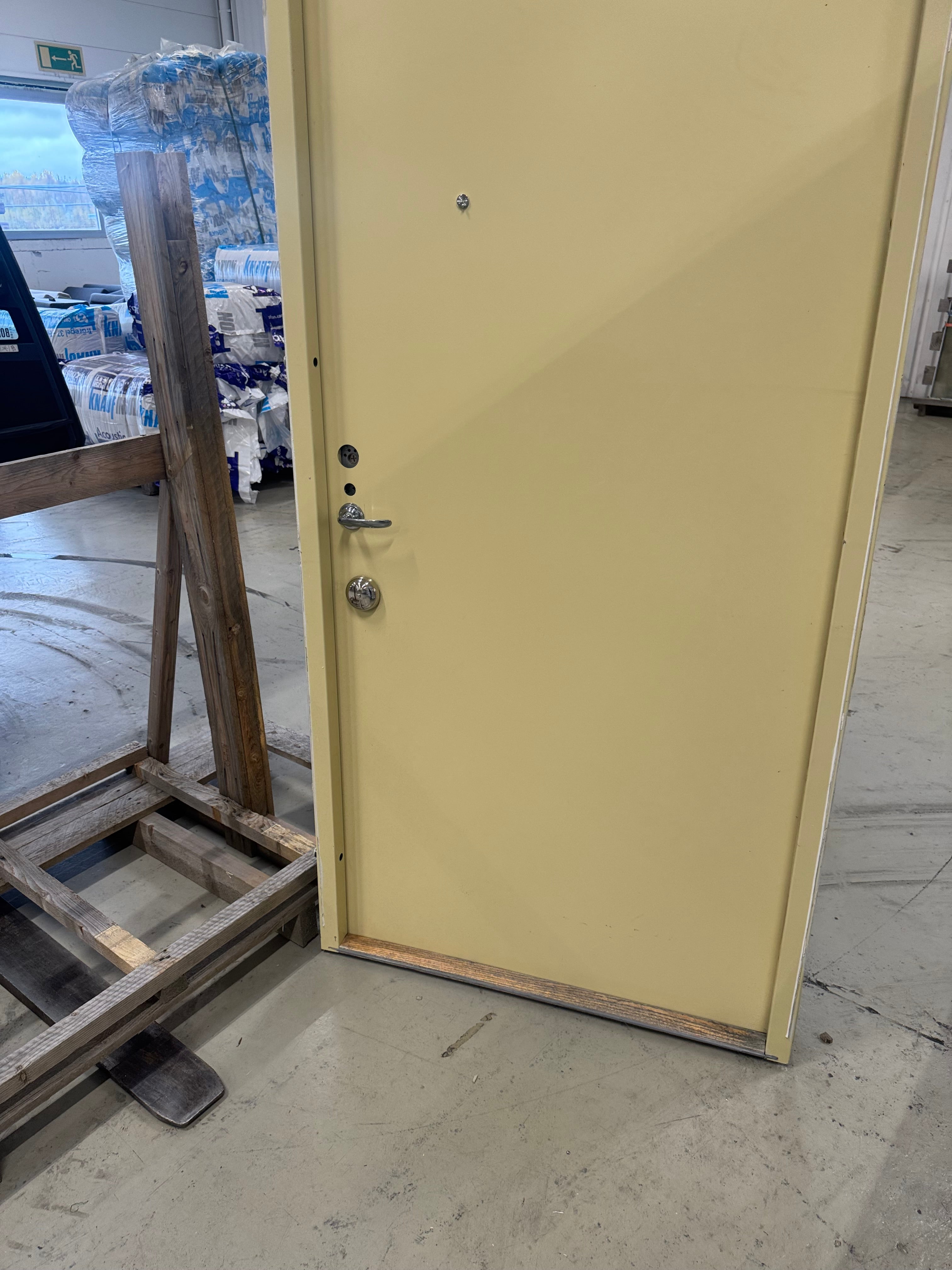 Lägenhetsdörr / Ståldörr Daloc – 99,5x219,5 cm (Vänsterhängd, Gul)