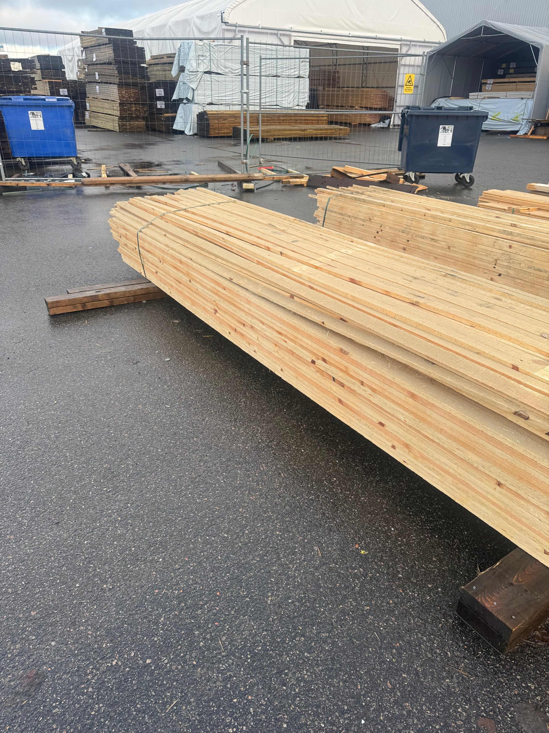 Paket Läkt 19x52 – 342 st (4,2–4,8 m, ohyvlade) - Spirec