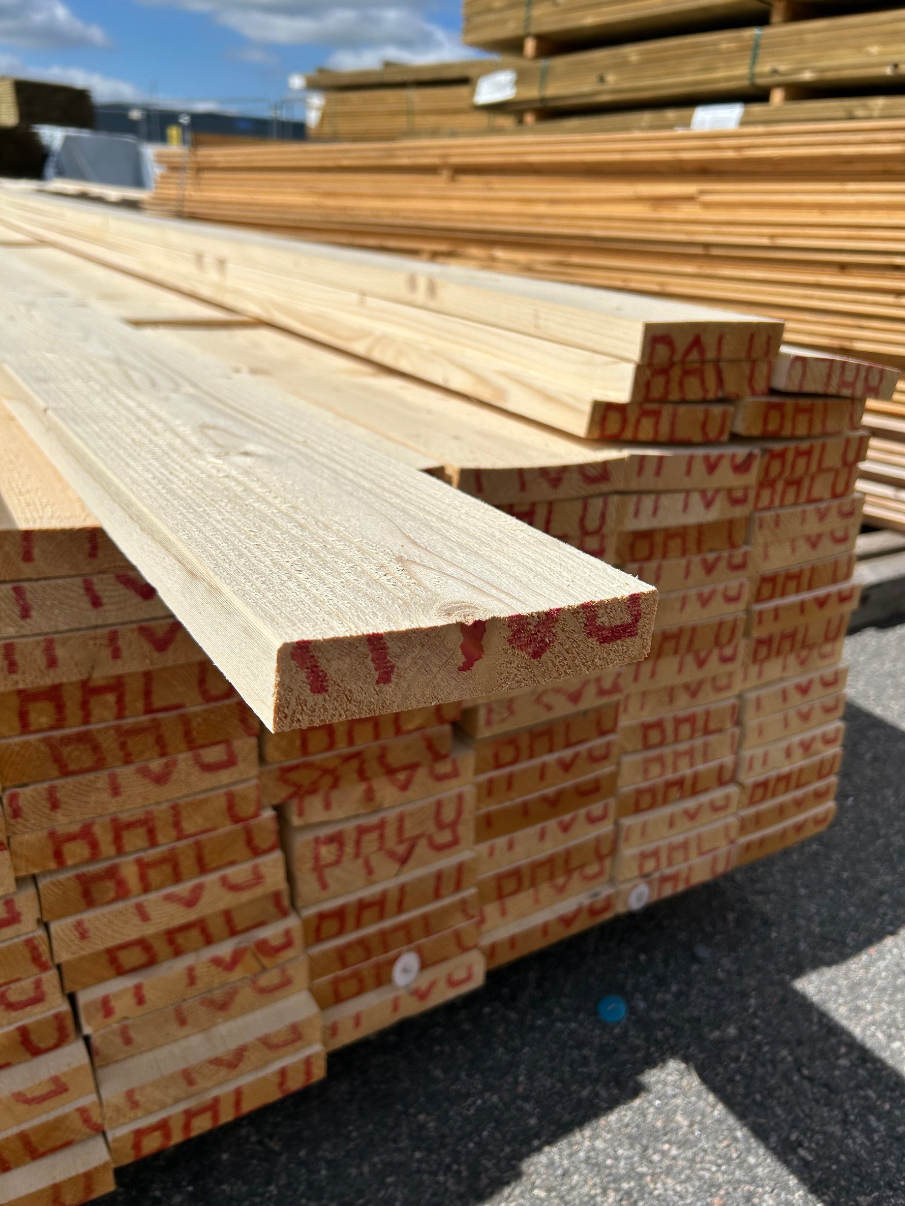 Paket Finsågade Brädor 28x145mm, 107st 4,20m
