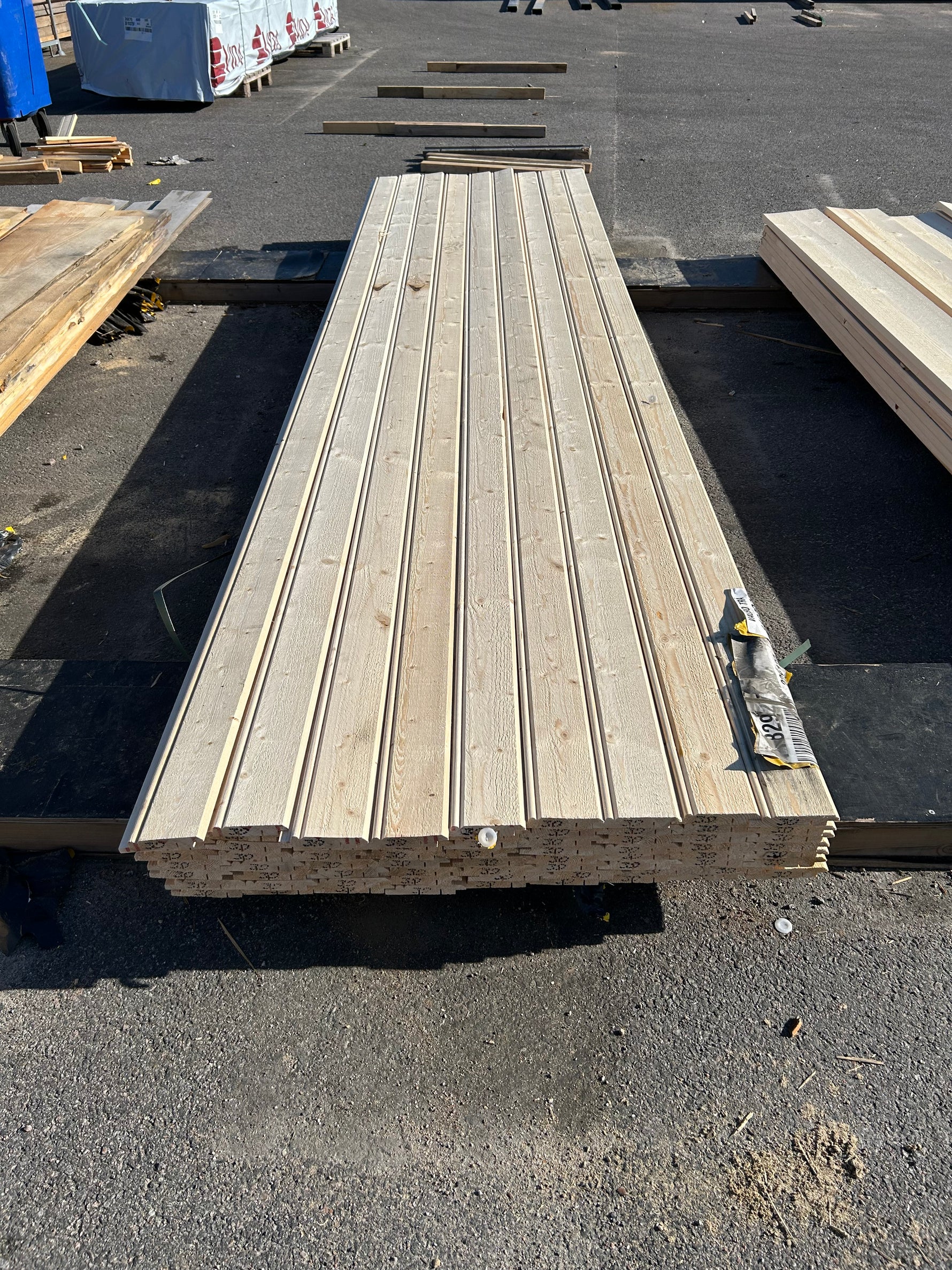Parti Pärlfals 22x120mm 3,90m 72st Gran- Obehandlad