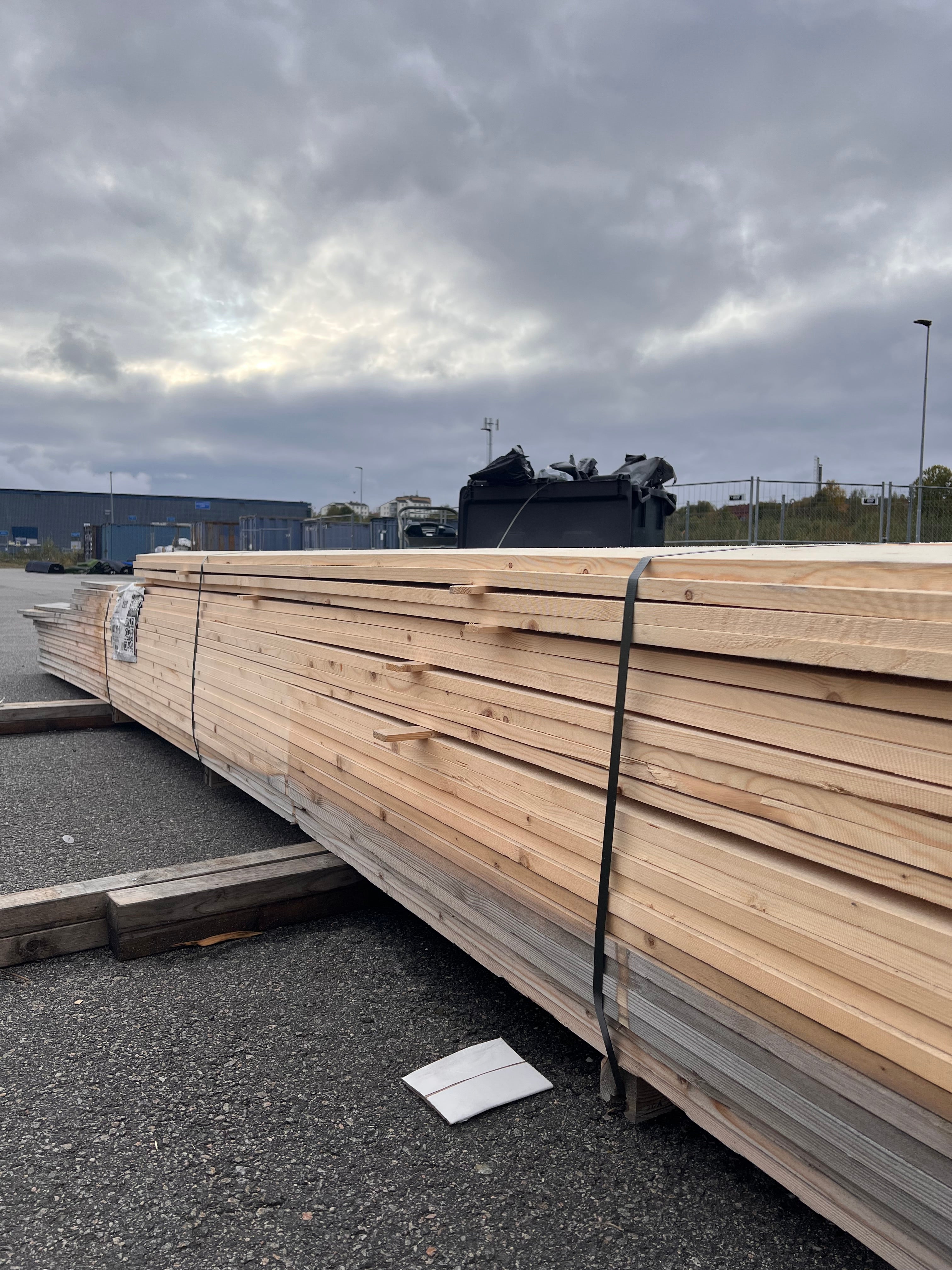 Paket Ytterpanelbräda 22x145, 161st 3.0-5,4m  (B-Sortering)