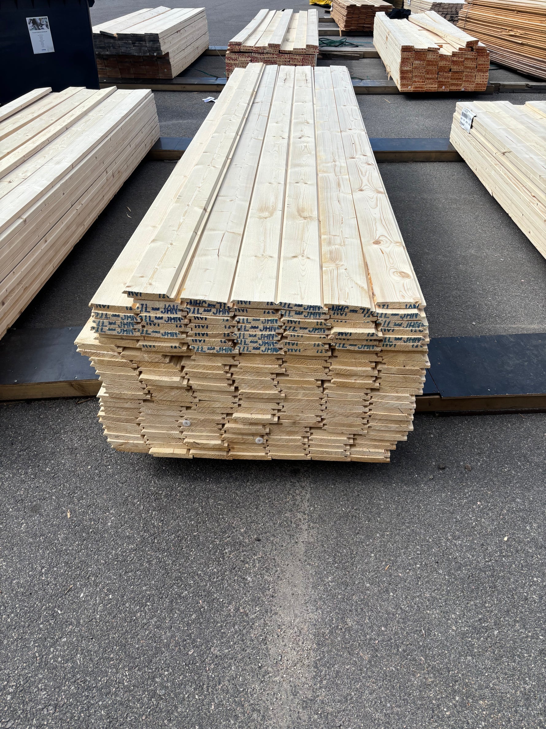 Paket Ytterpanel Dubbelfas Halvspont 22x145mm, 175st 3,90m