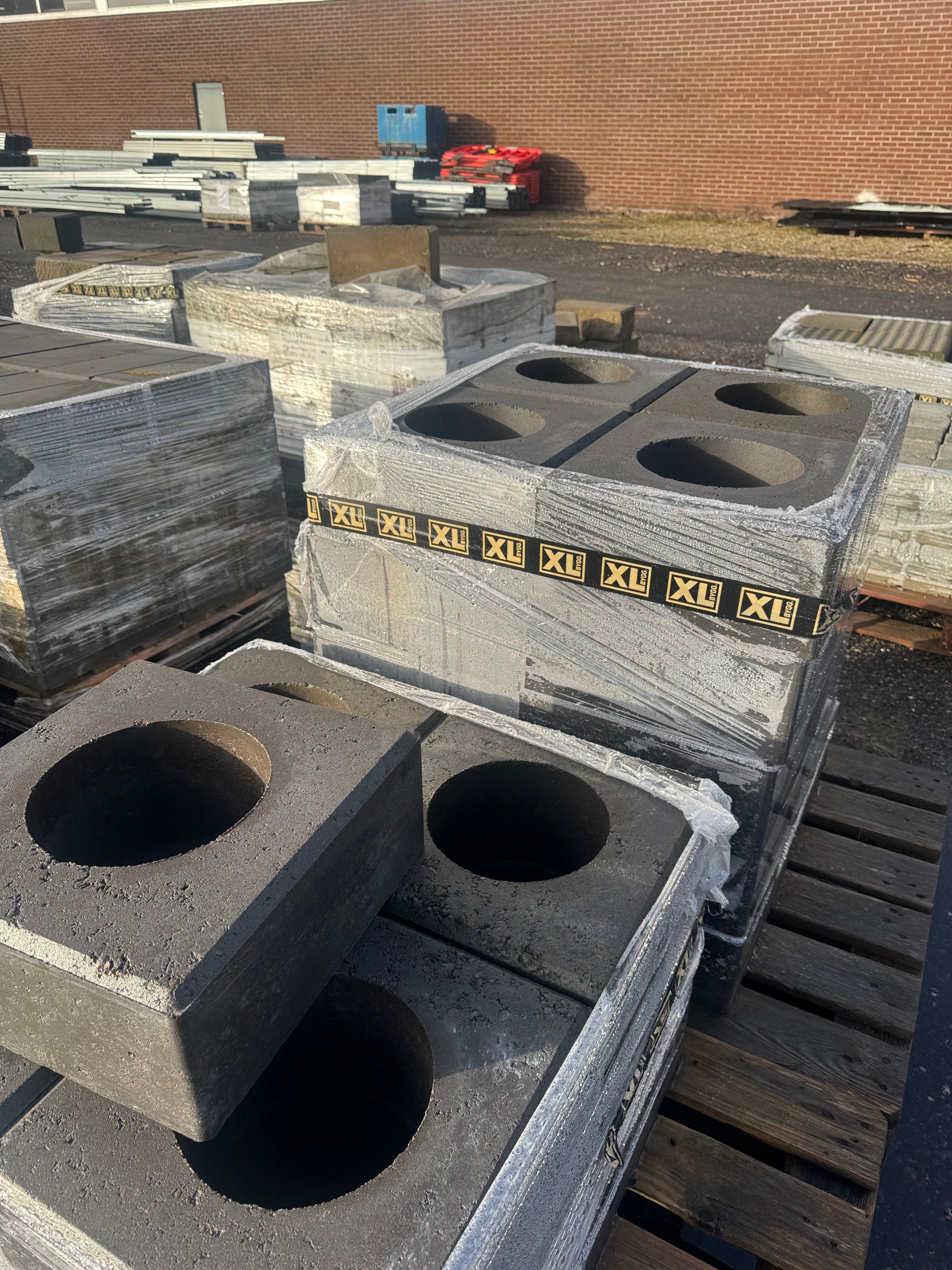 Stolpelement Slät 350x350x150mm – Ø200mm, Grafit