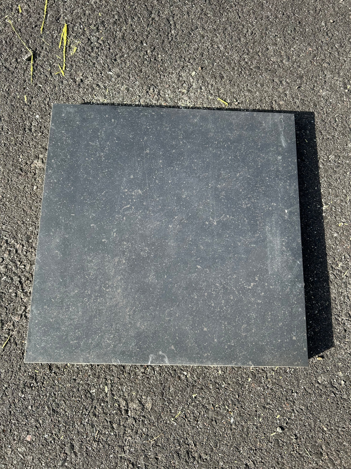 Pall GeoCeramica Impasto Svart 600×600×40 mm – 28 st, 10,08 m²