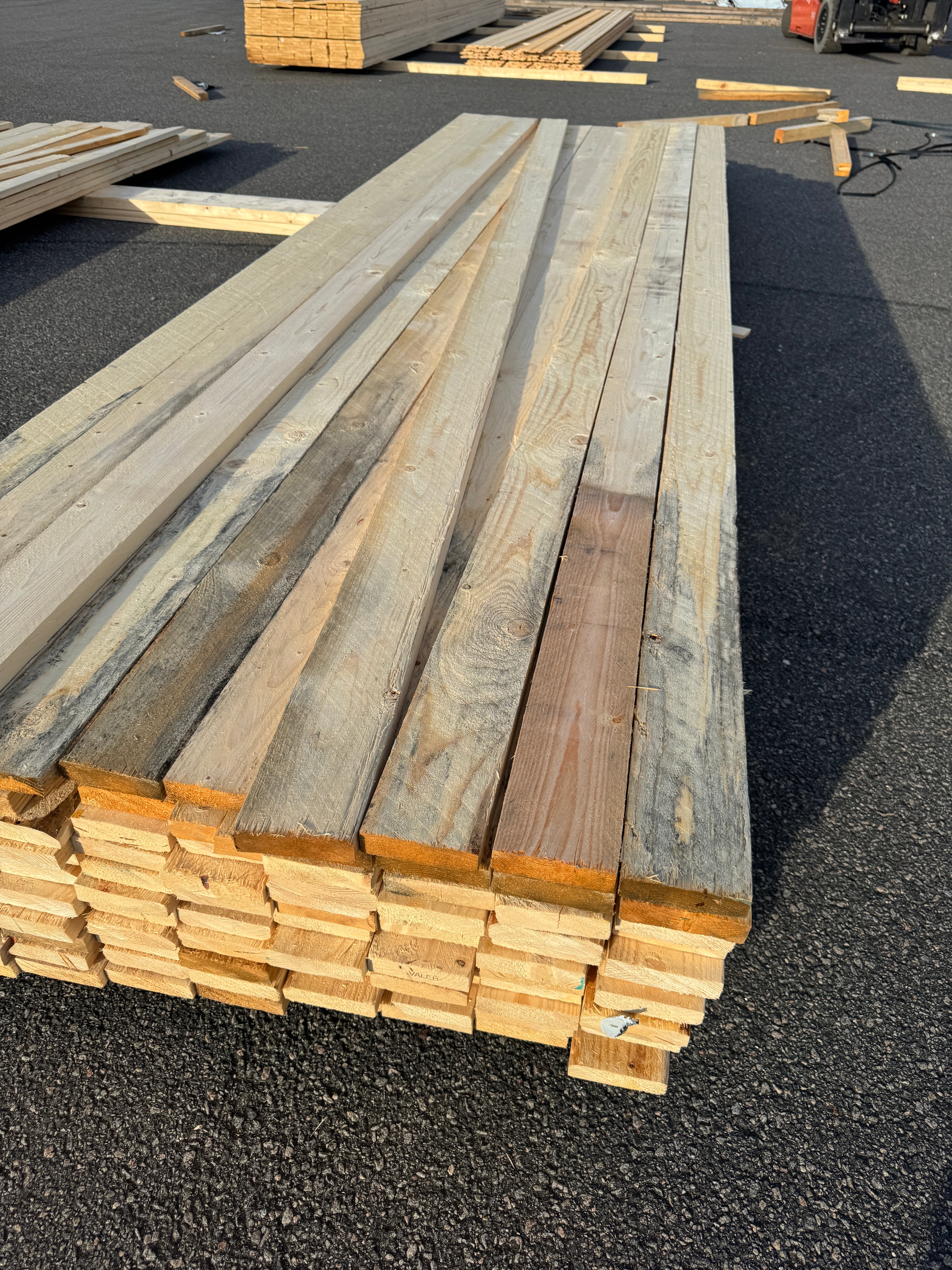 Paket Brädor 25x100mm Råsågad – 117 st (3,6–5,1 m, gran, obehandlad)
