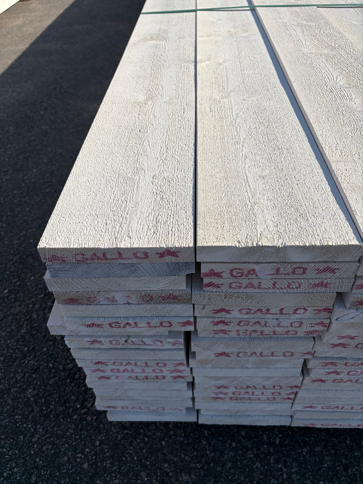 Paket Finsågad ytterpanel 22×145 mm 4,50 m – Vit Grundmålad, 126 st