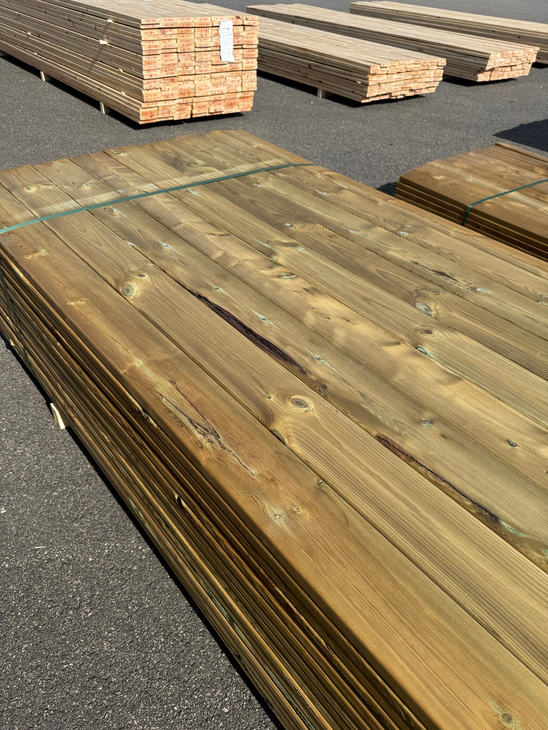 Paket Slät Trall 28x120 – 144st – 4.80 m – NTR AB – ANDRASORTERING