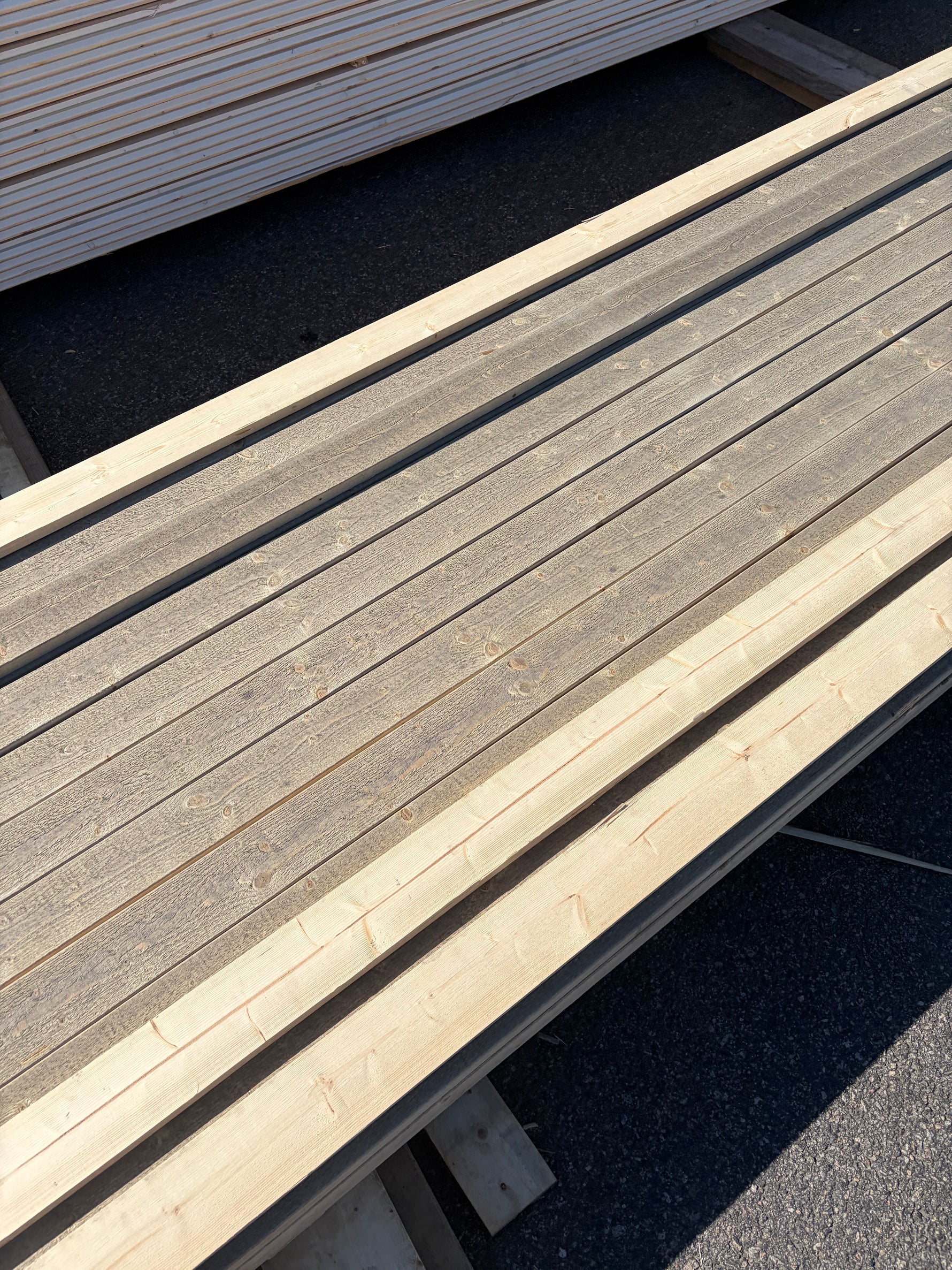Paket Finsågade Brädor 22x95mm, 70st 4.80m- Lasyr