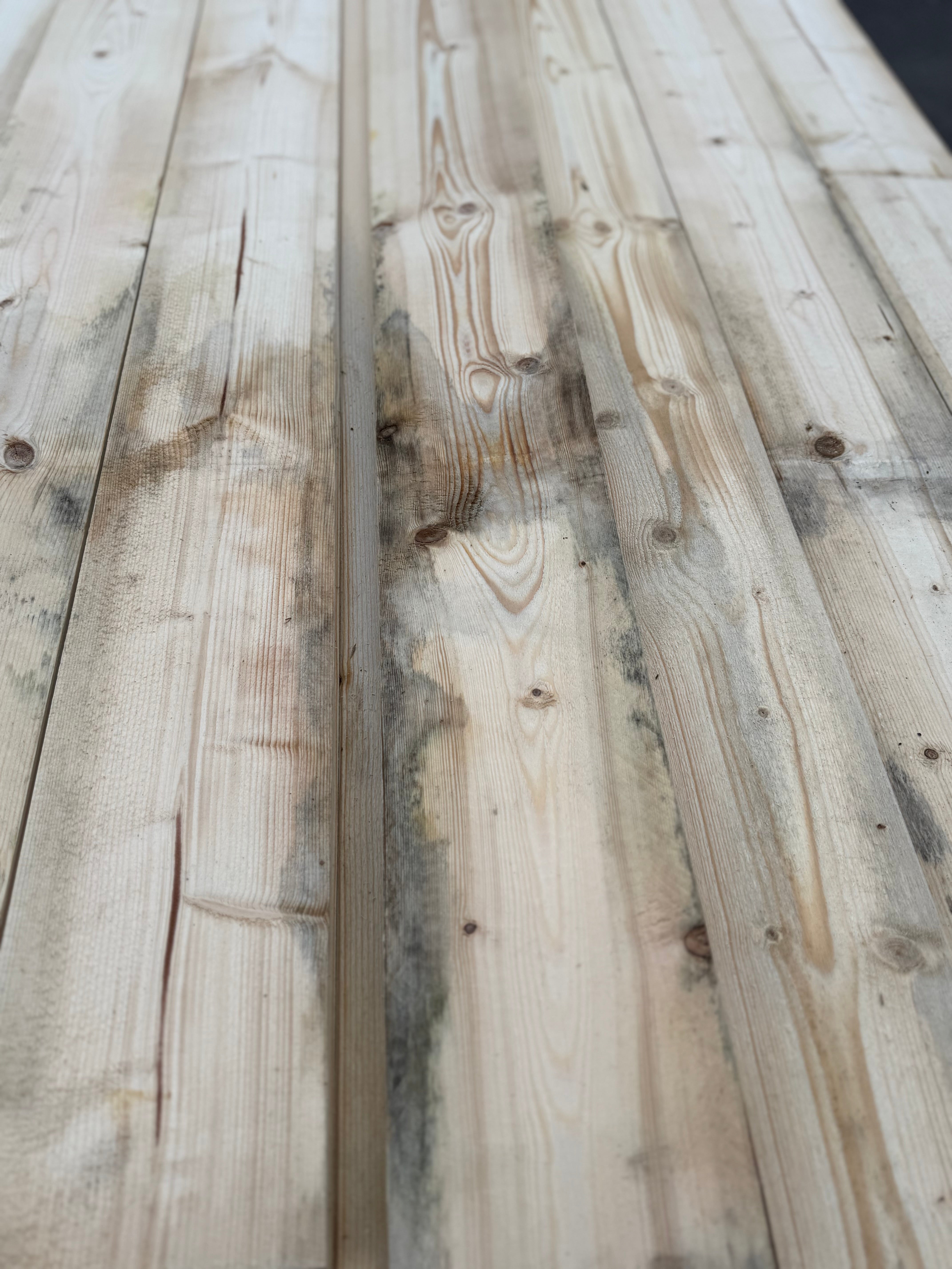 Paket Finsågade Brädor 22x145mm 4.80m- 182st (Fuktskadat)