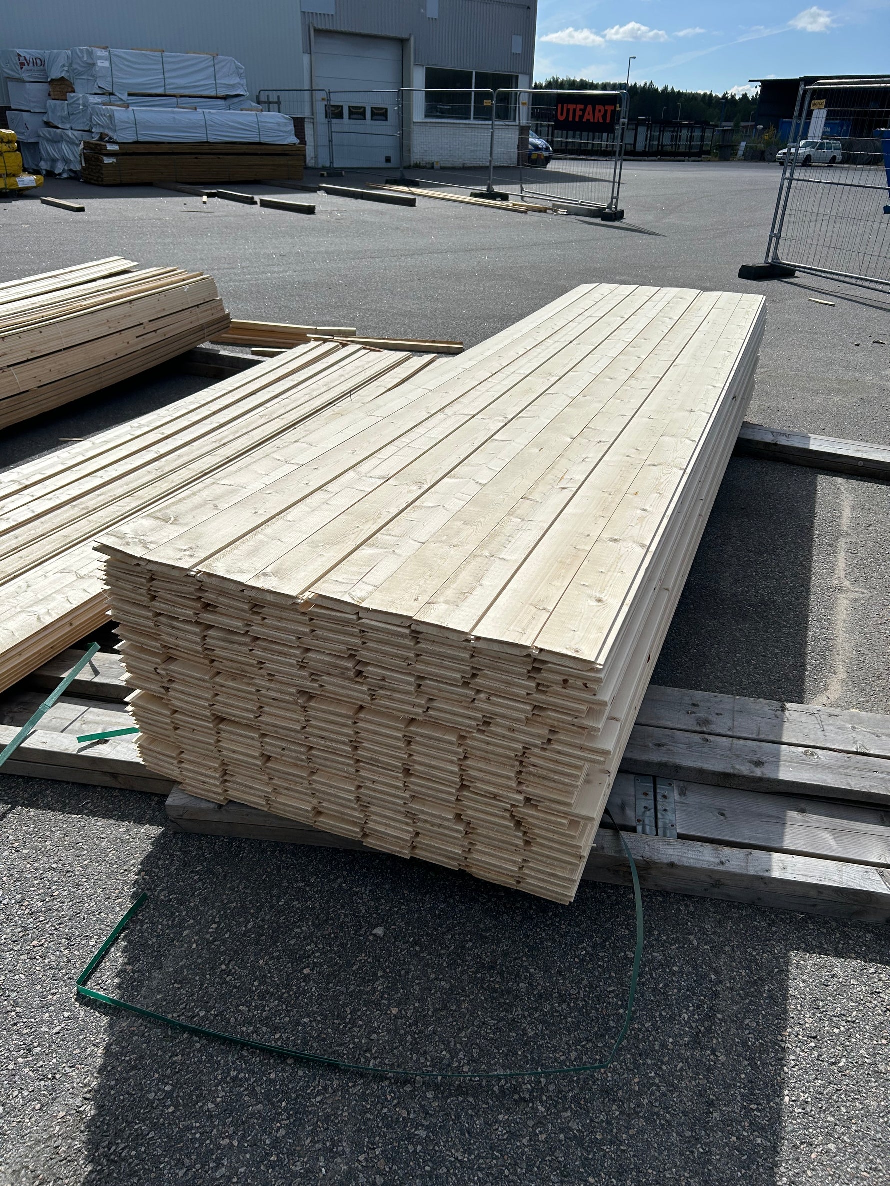 Paket Enkelfasspont 22x120mm 4,20m 225st Obehandlad Gran