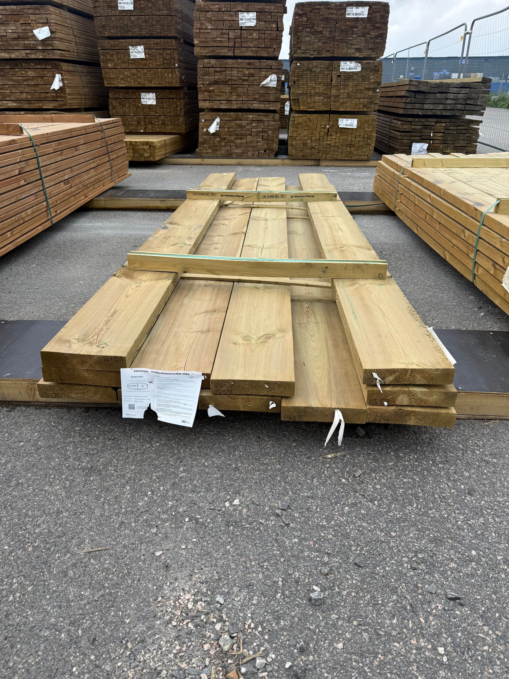 Paket Tryckimpregnerade Reglar 45x220mm 3.30m 11st (NTR A)