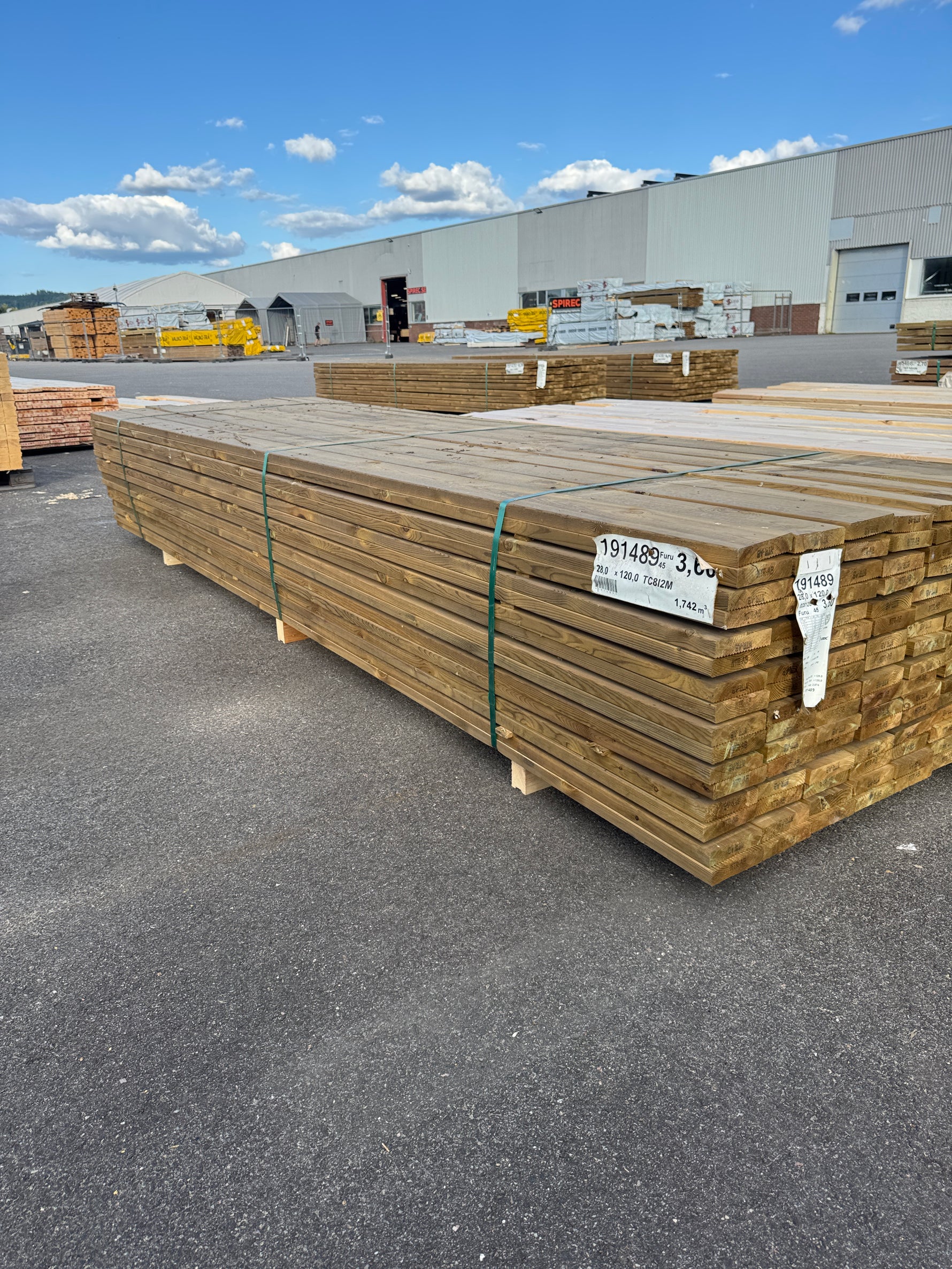 Paket Rillad Trall 28x120 – 144st – 3.60 m – NTR AB A-sortering