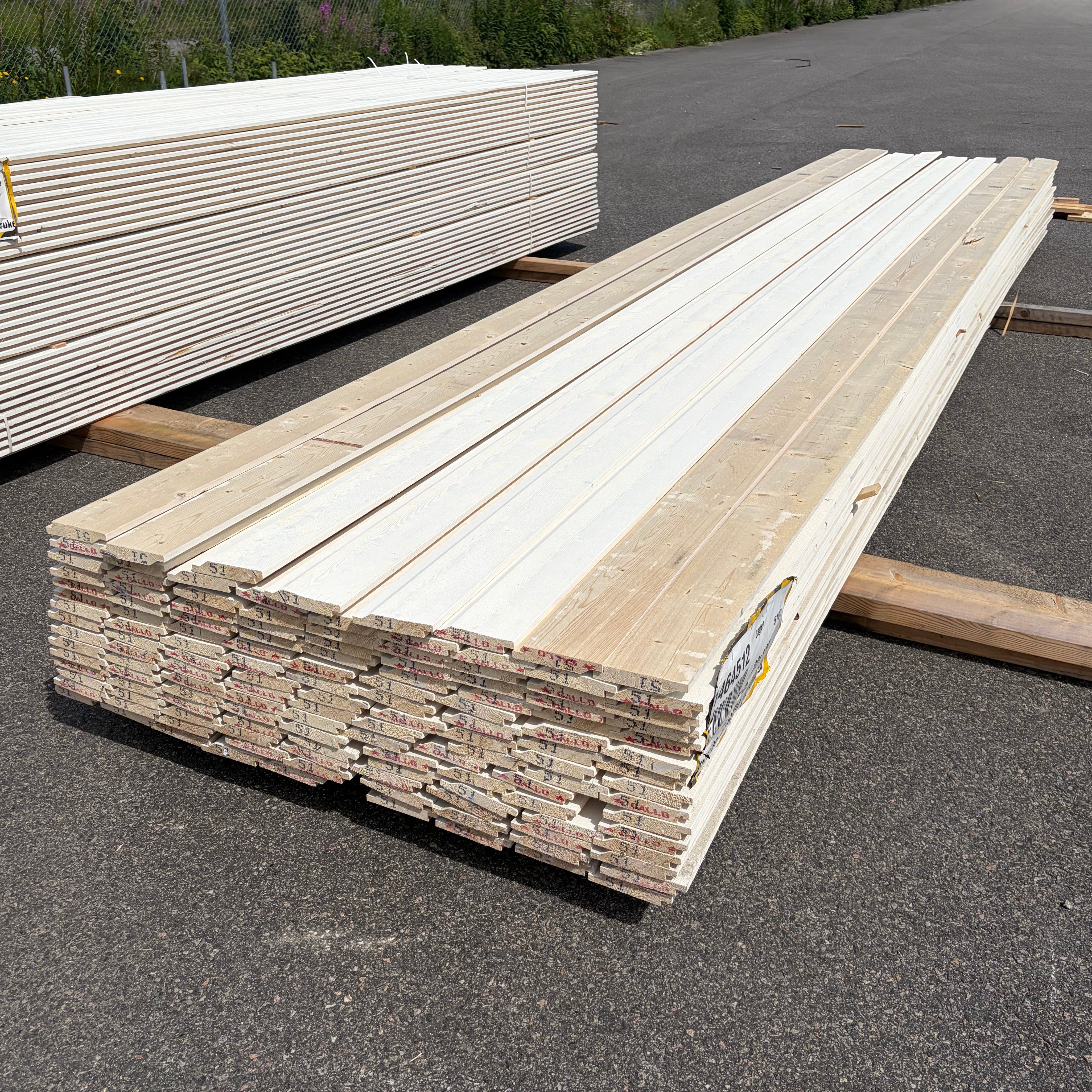 Paket Ytterpanel Enkelfas Halvspont 22x120mm, 134st 5.10m Grundmålade