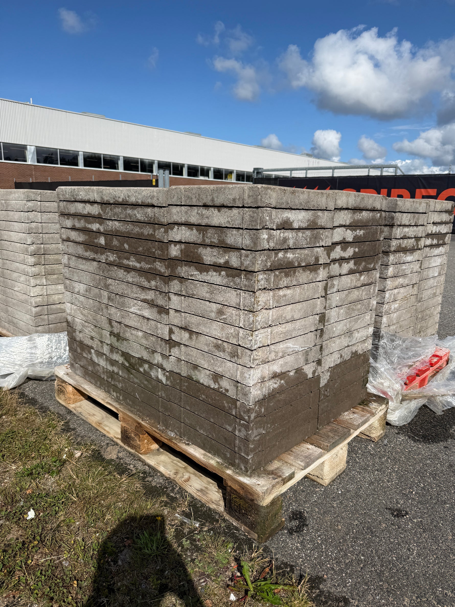 Marksten S:t Eriks 50x350x350 mm – Slät Grå