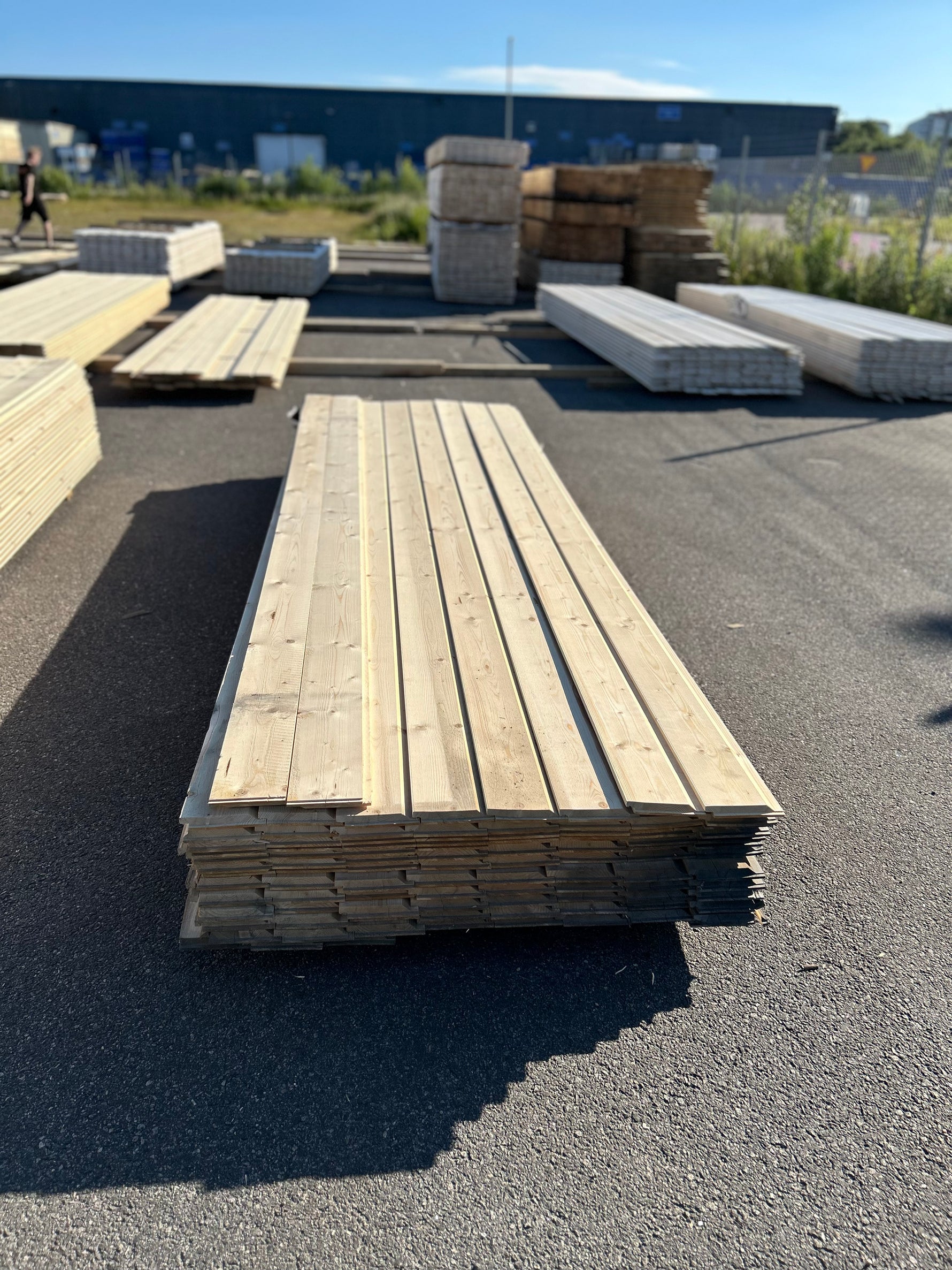 Paket Ytterpanel Enkelfas Fals Ändspont 22x145mm, 106st 3.60m