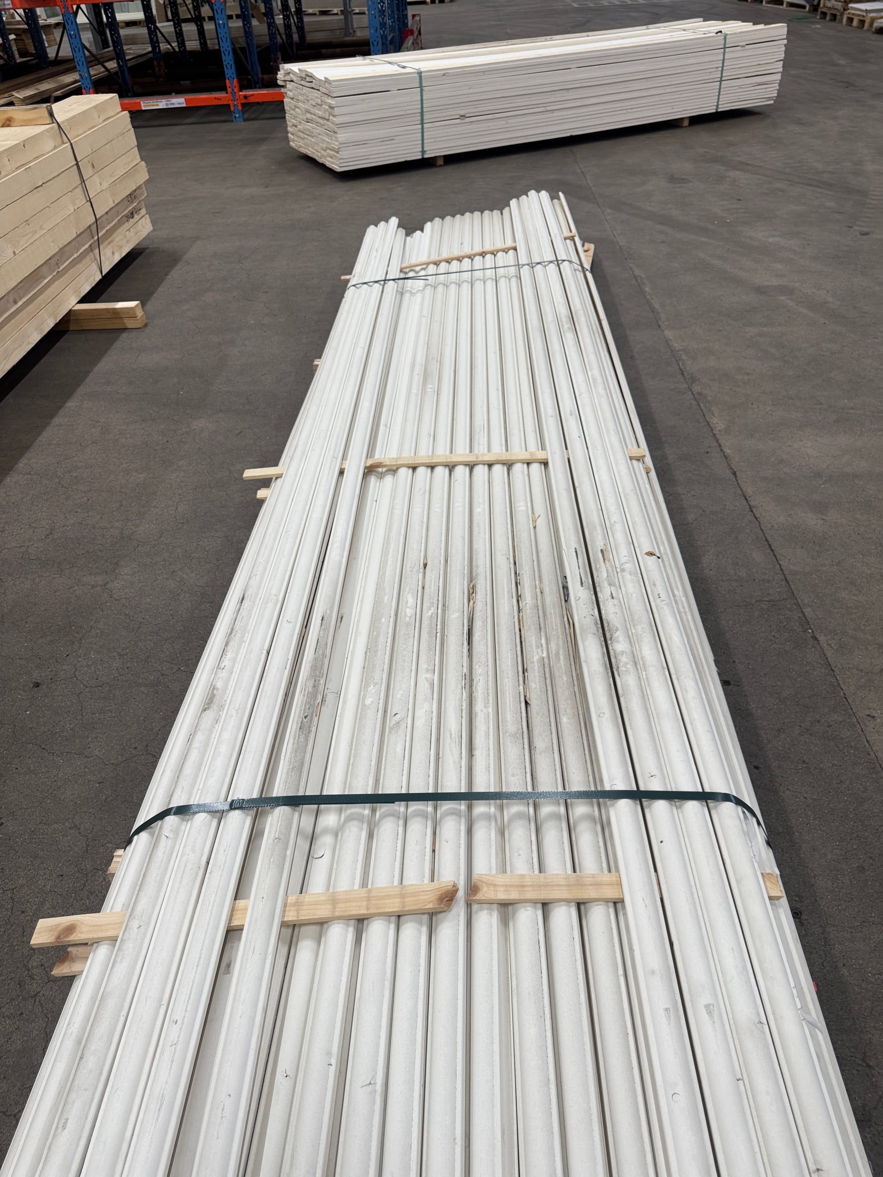 Paket Hattläkt Vitmålad 22x45mm 4,50m – 120 st