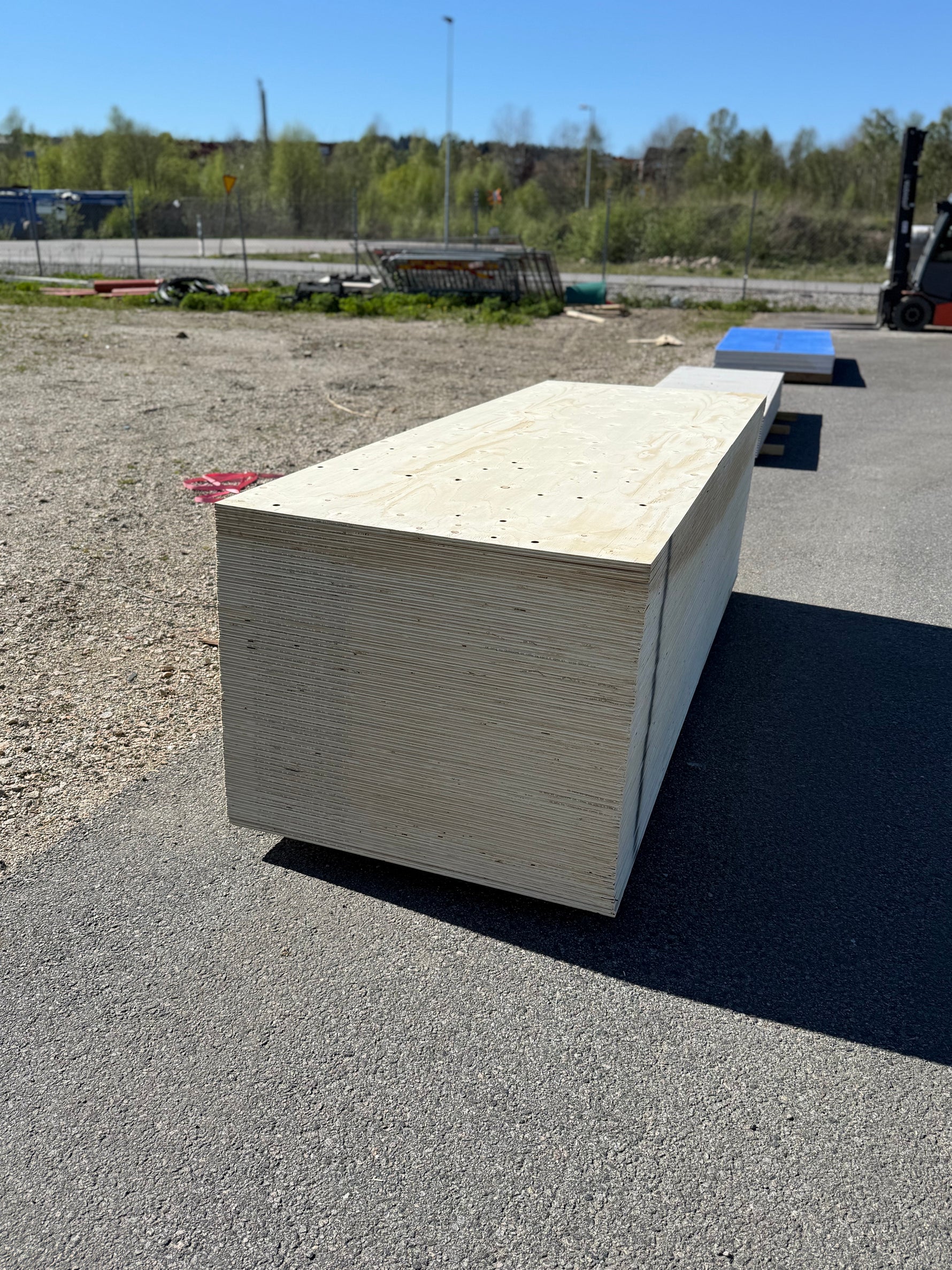 Parti Plywood 15x900x2500mm (49st)