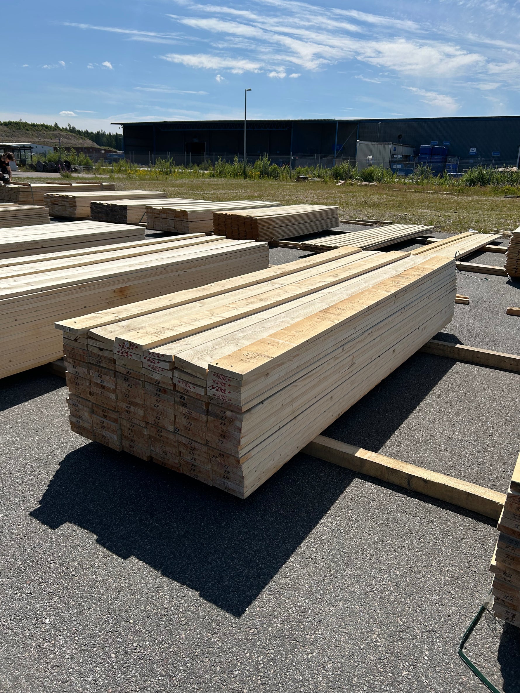 Paket Finsågade Brädor 28x170mm 3.30m 117st Obehandlade