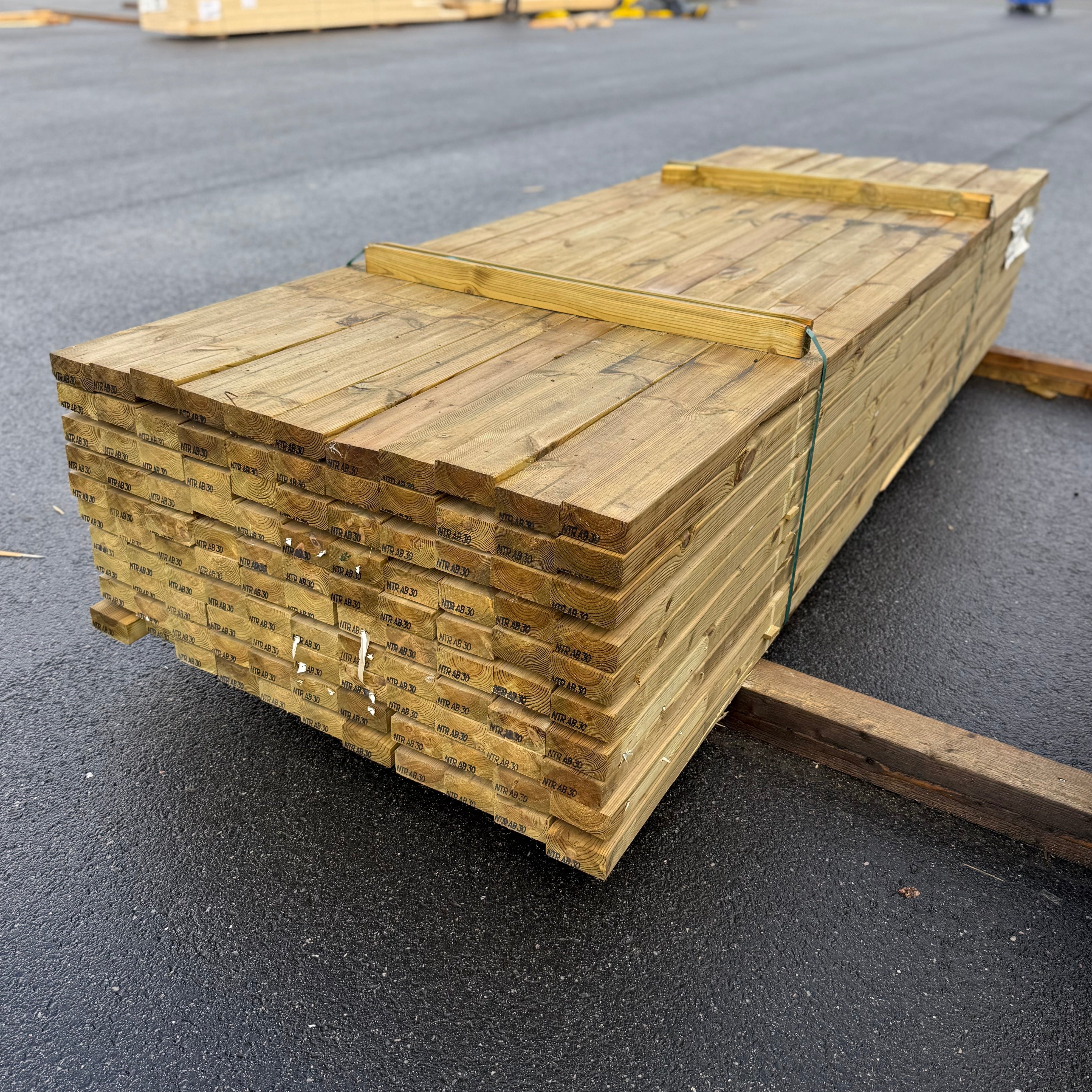 Reglar 45x95mm, 3,00m (Tryckimpregnerad C24)