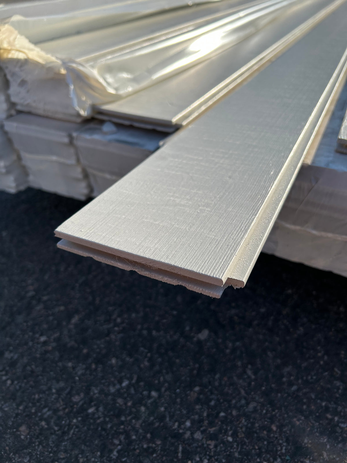 Parti Helträgolv Moelven 14×117×4200 mm – Borstad Grå, 44,4 m²