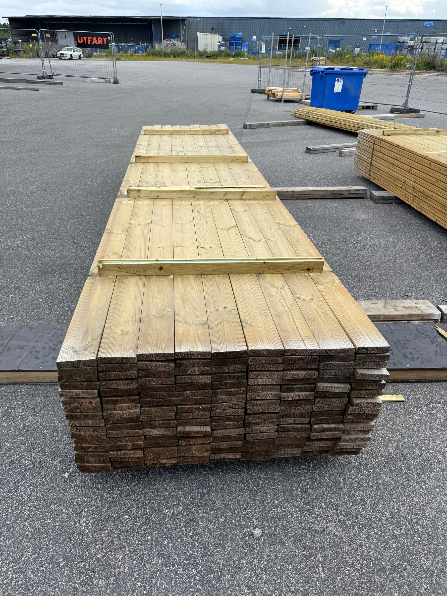 Paket Tryckimpregnerad Trall 28x120mm 4.80m 153st G4-3