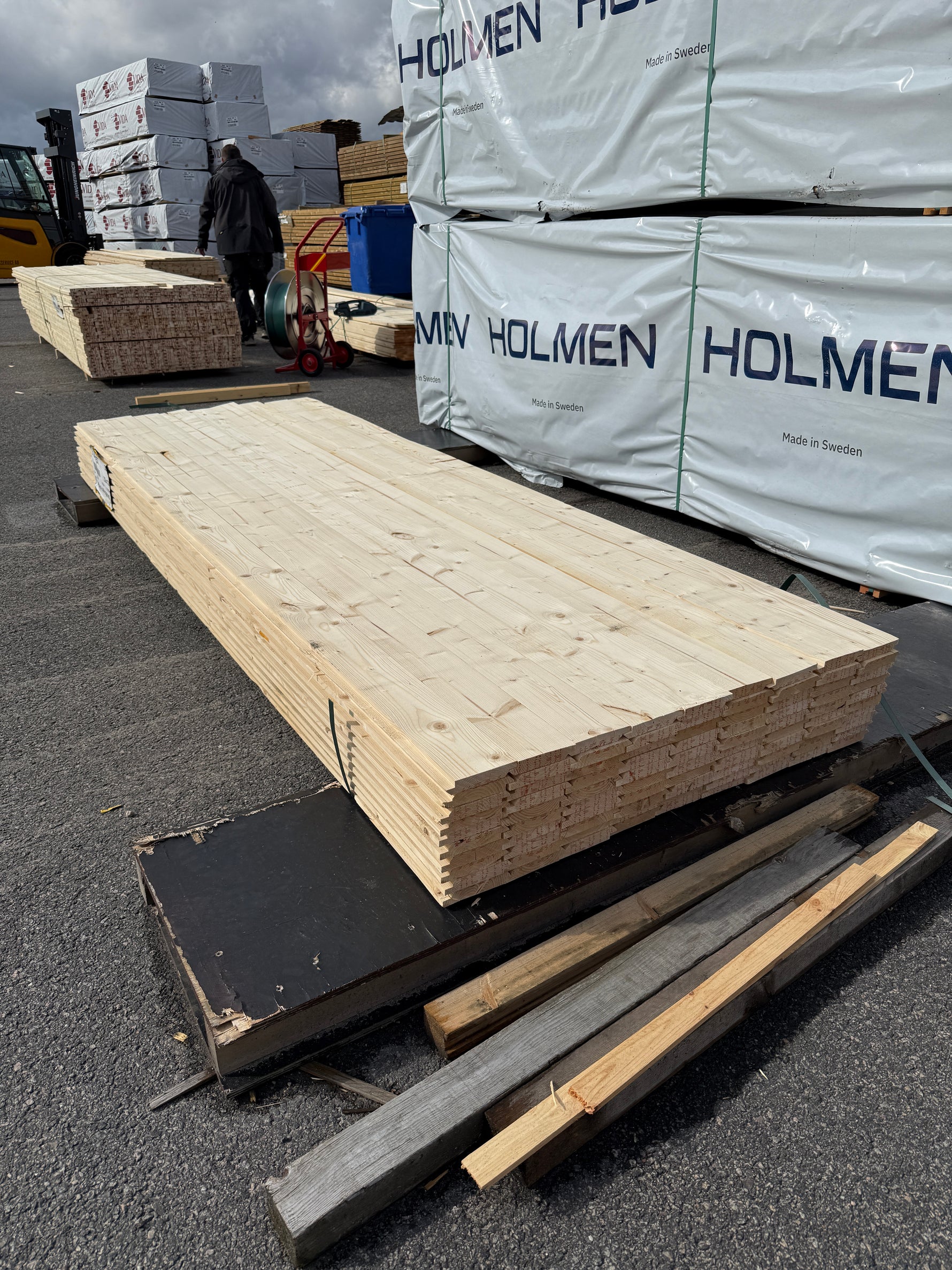 Paket Ytterpanel Dubbelfasspont 22x120 mm – 3,00 m 90st (Obehandlad)
