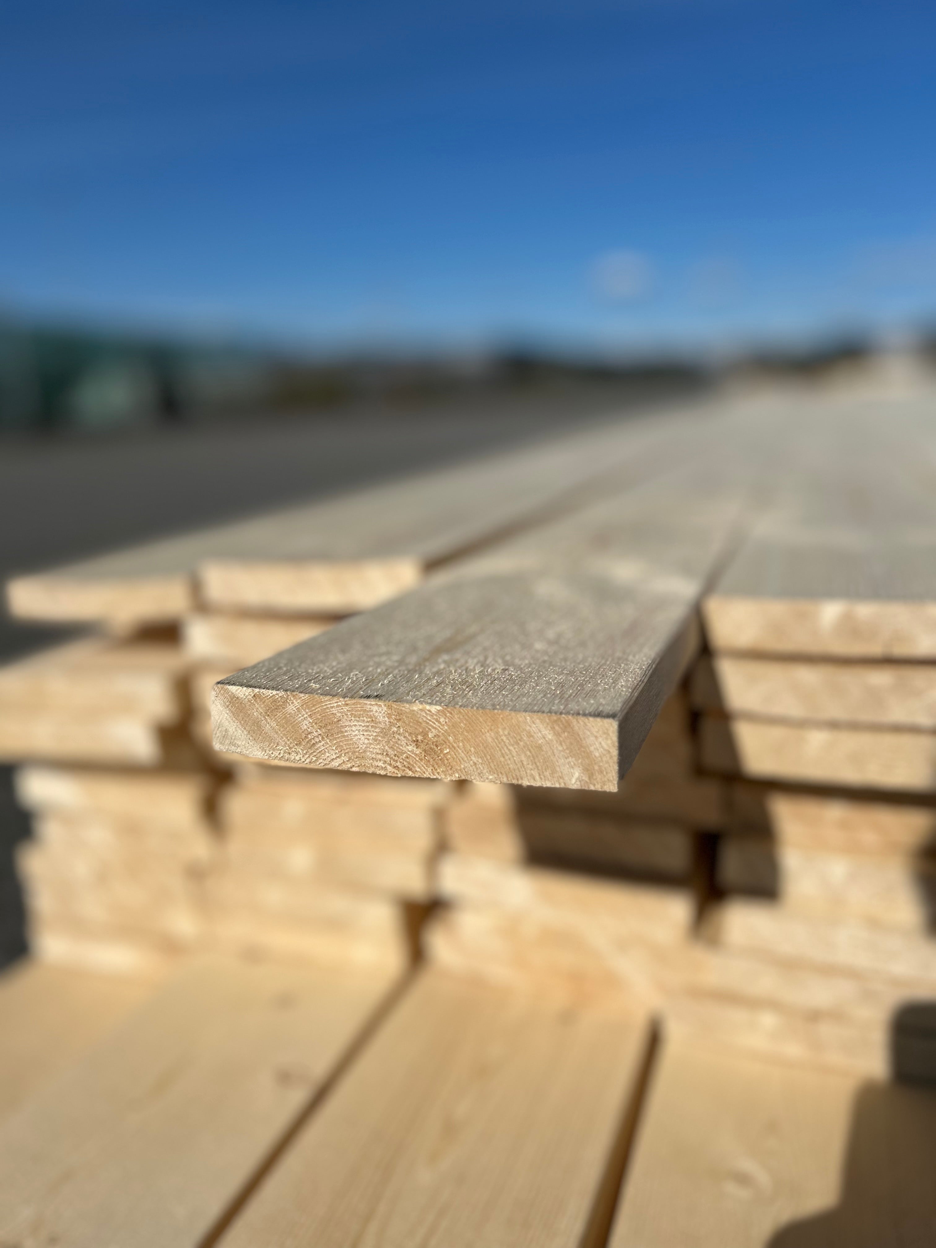 Paket Finsågad Panel 22x120mm 142st 4.80–5.40m – Andra sortering