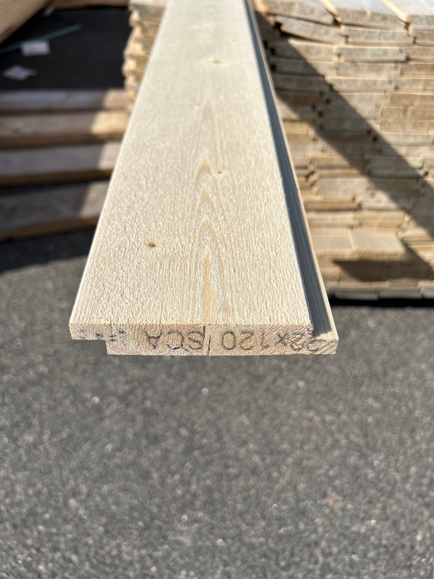 Paket Ytterpanel 22×120 mm 4,80 m – 260 st Obehandlad B-sortering