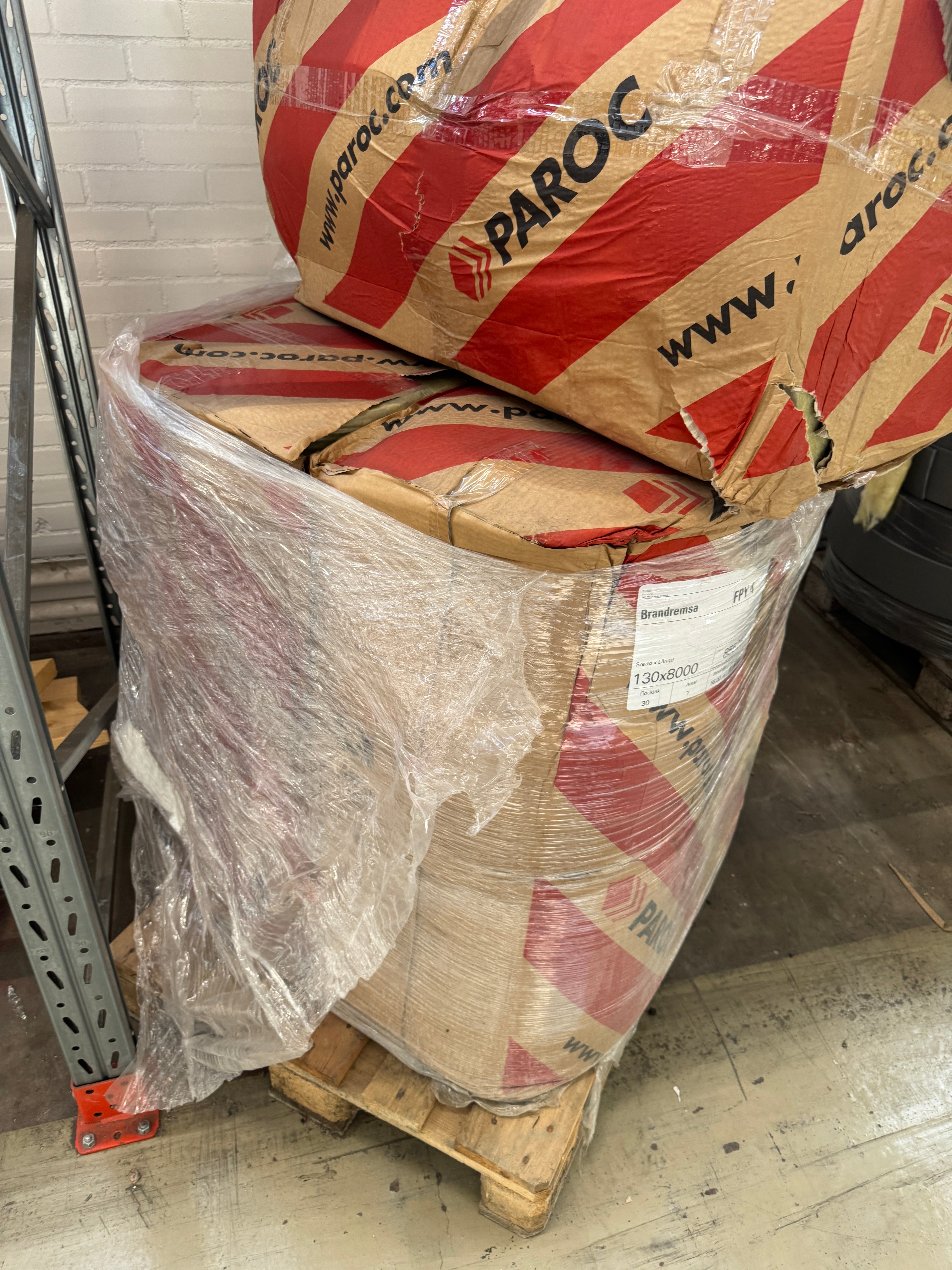 Låda med Isoleringsremsor 30x130mm – 7 st (8,0 m långa)