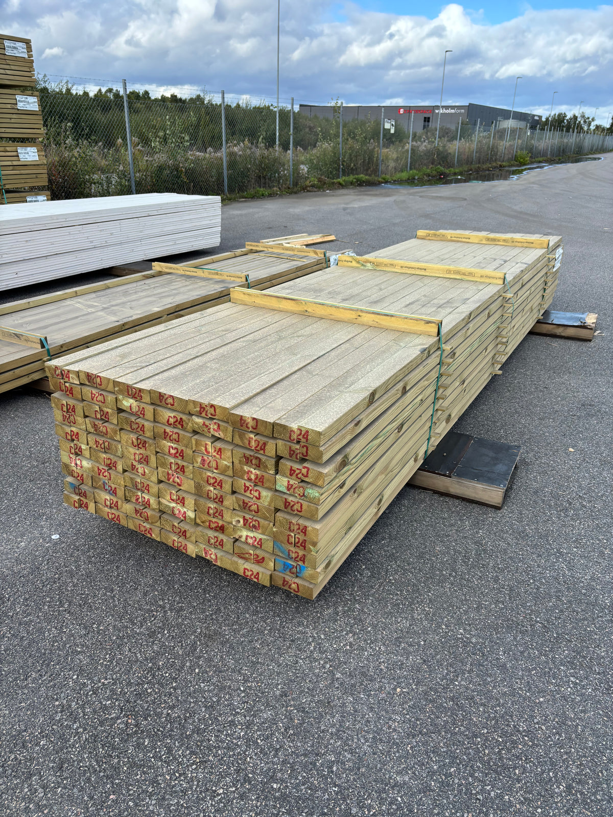 Paket Tryckimpregnerade Reglar 45x70mm, 140st 4,20m