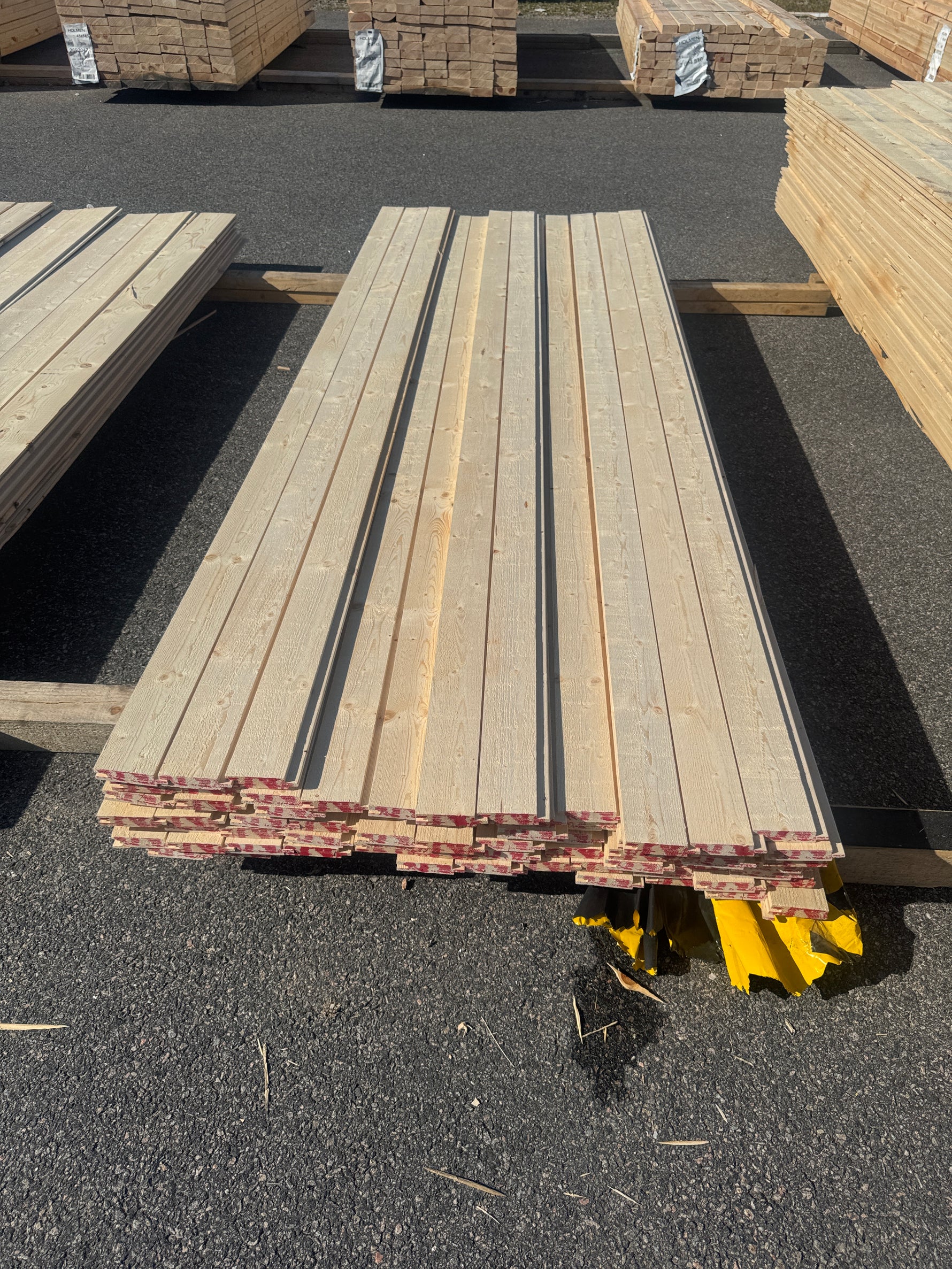 Paket Ytterpanel 22x95mm 2,70m 75st Obehandlad