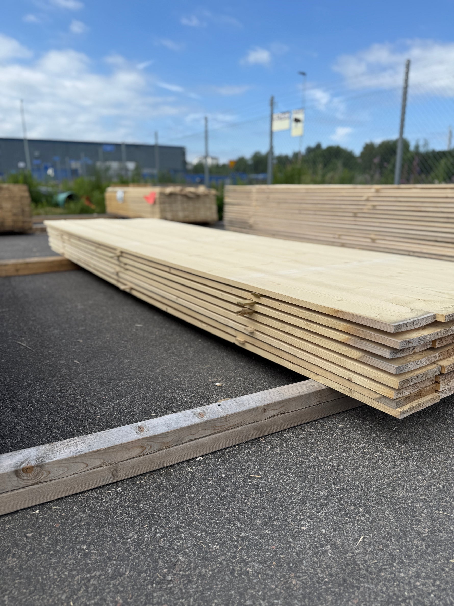Paket Finsågade Brädor 22x170mm  3.60m 48st