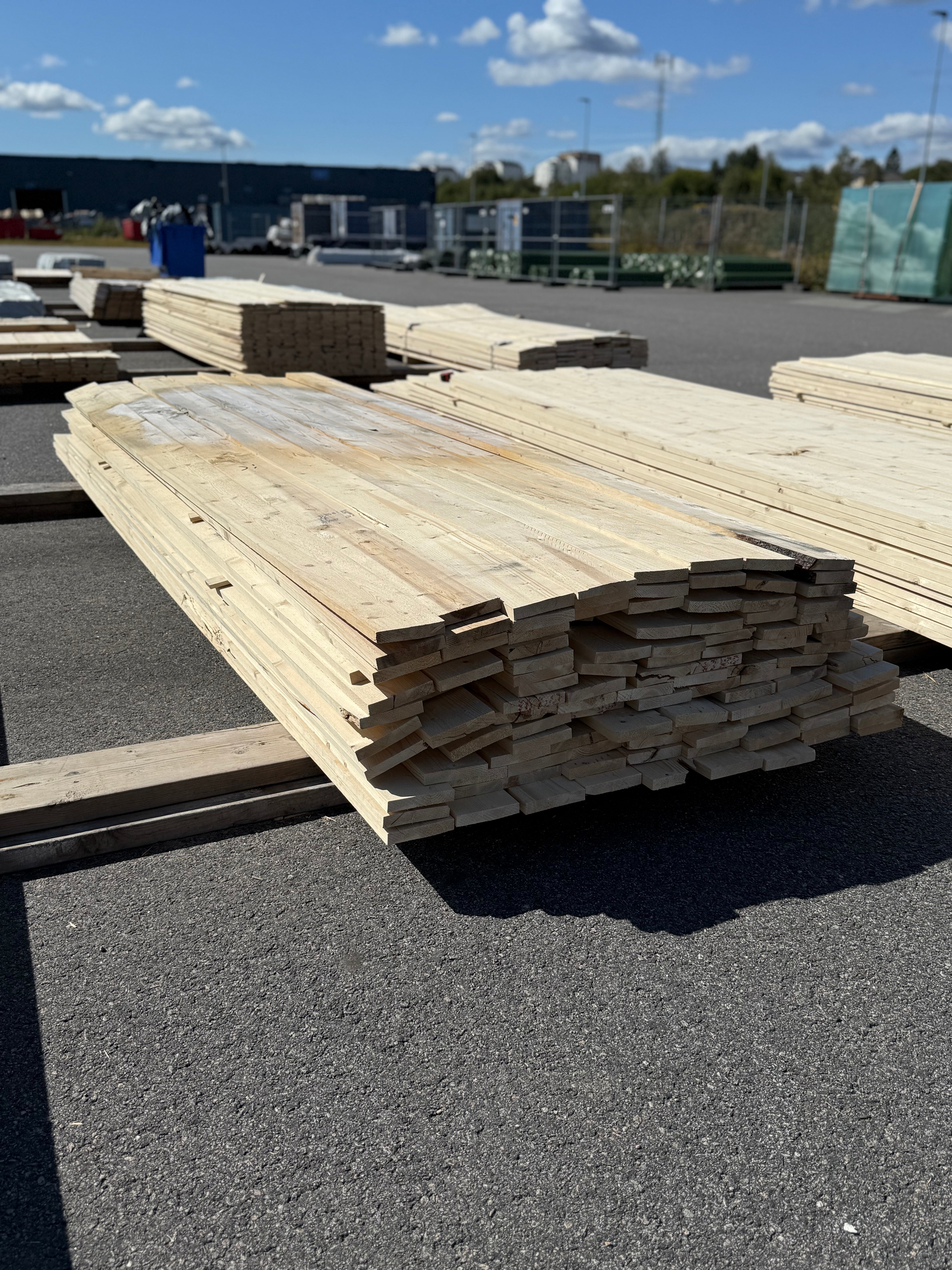 Paket Finsågad Panel 22x120mm 114st 3.0–3.60m – Andra sortering
