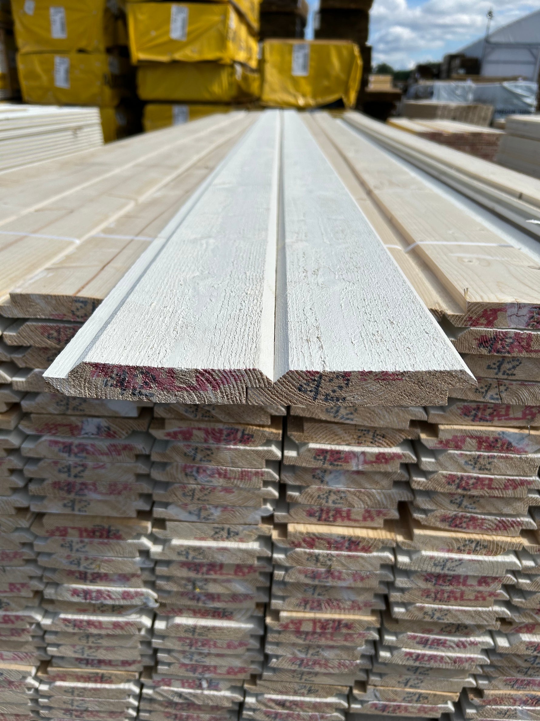 Paket Dubbelfas Halvspont 22x120mm 4,20m 224st Grundmålad