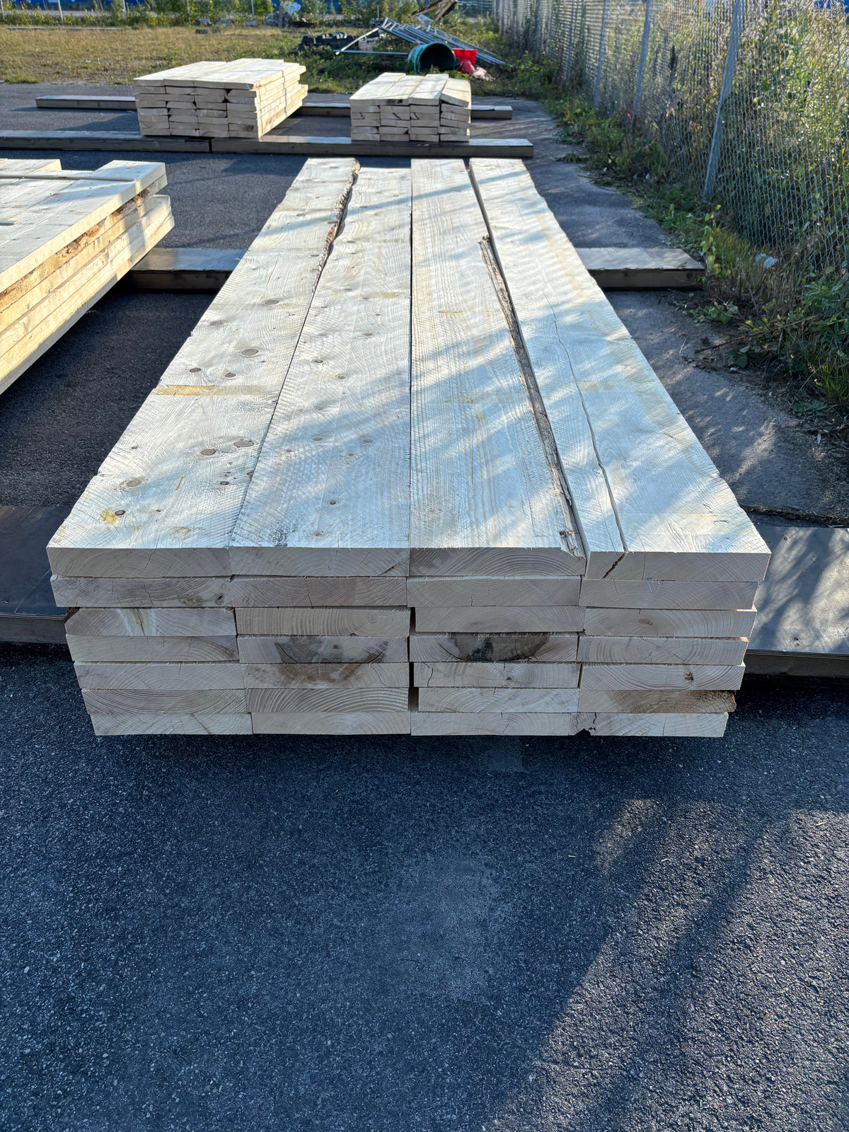 Paket Ohyvlade Reglar 47x248mm (3,30–3,60m) 28st Gran