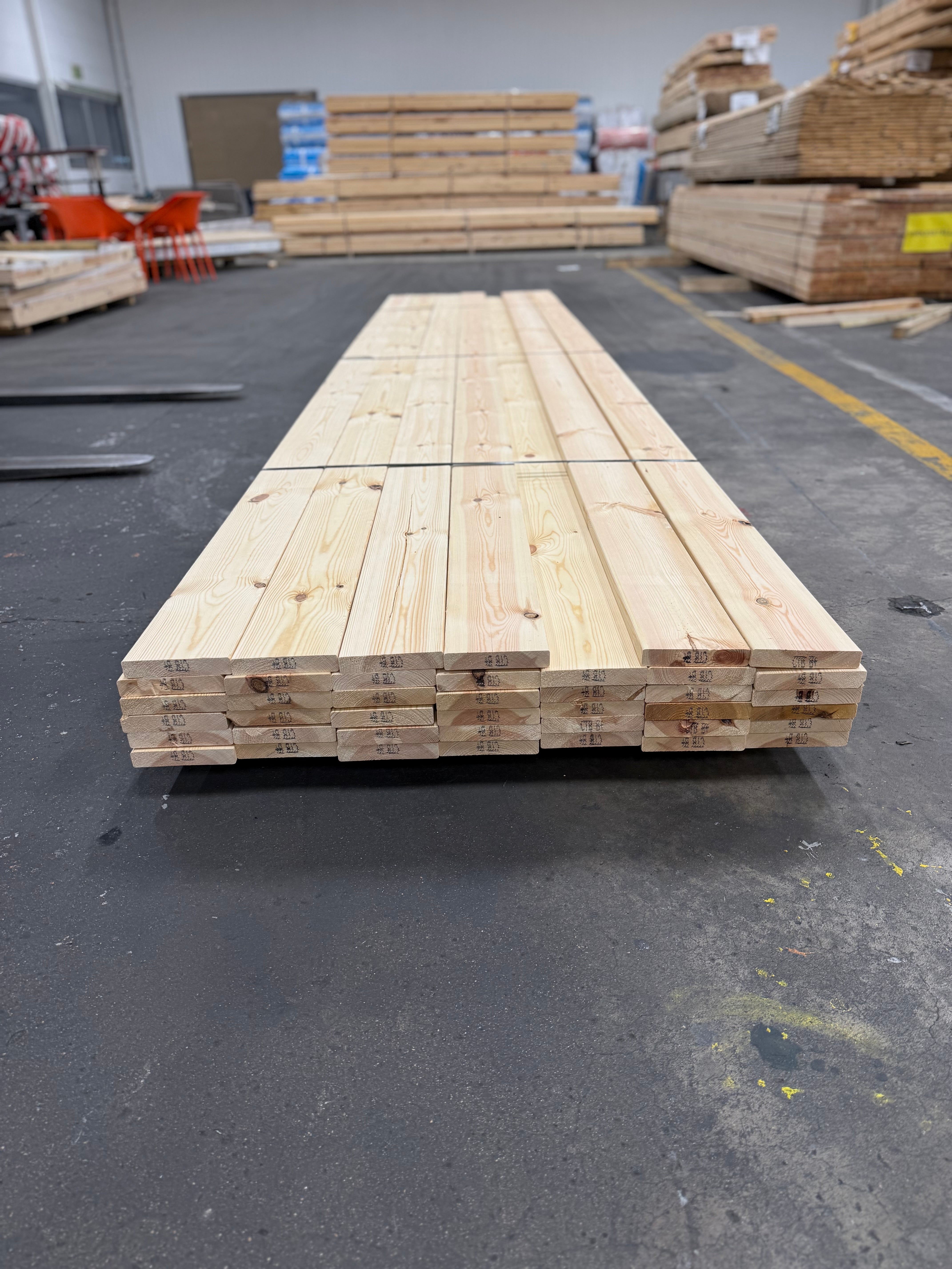 Paket Hyvlade Brädor 27x145mm 4.80m- 41st (Furu) B- sortering