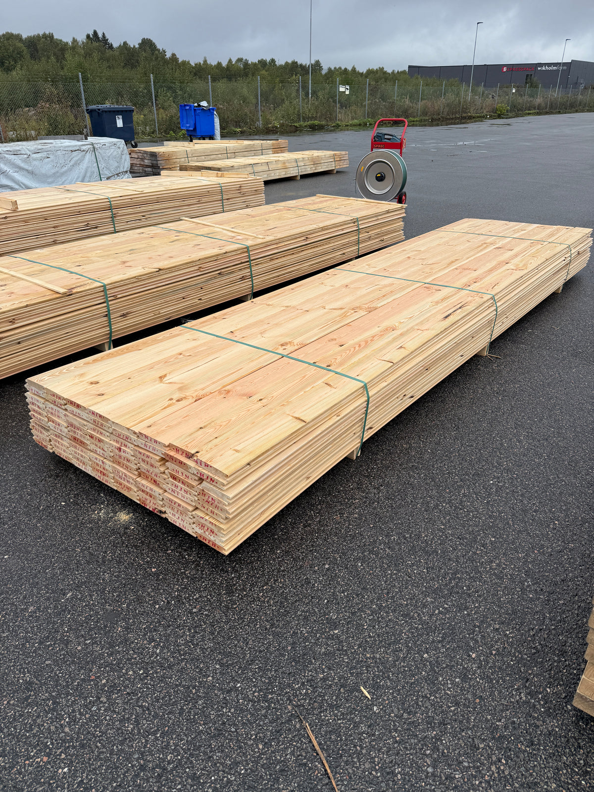 Paket Spontad Furu Panel 27x145mm 4,20m – 80st