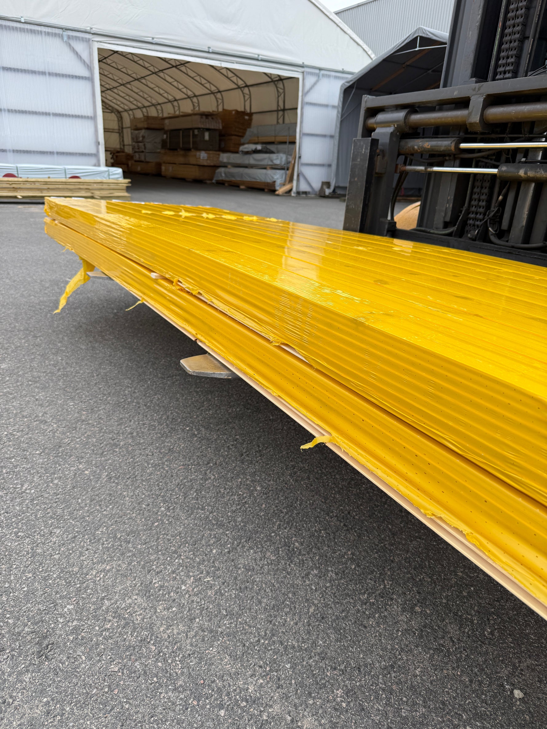 Paket Spårpanel 13x120 mm – Furu 3.90-4.50m 63,75kvm (Sekunda)